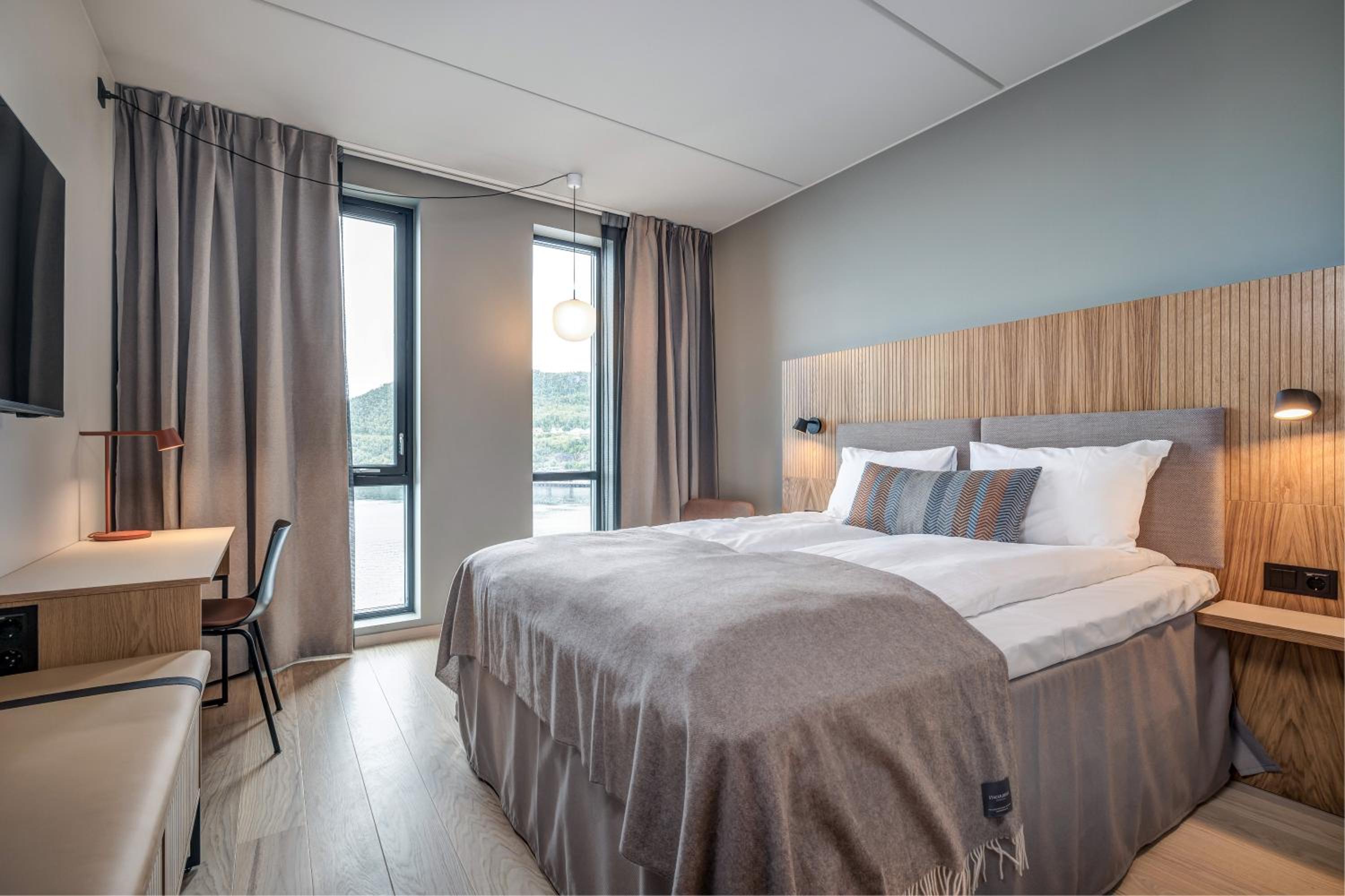 Standard Double Room - Photo 7