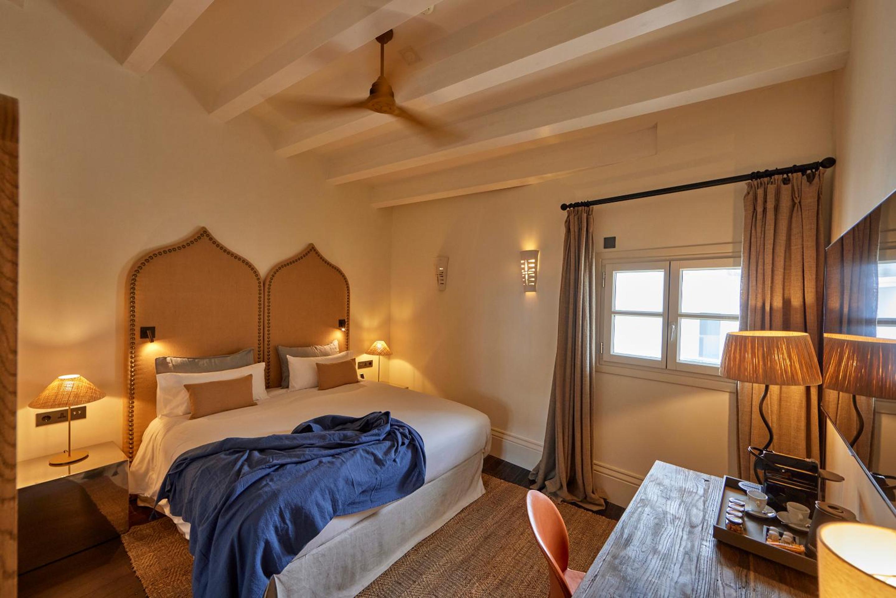 Grand Flow-Superior Double Room photo 1