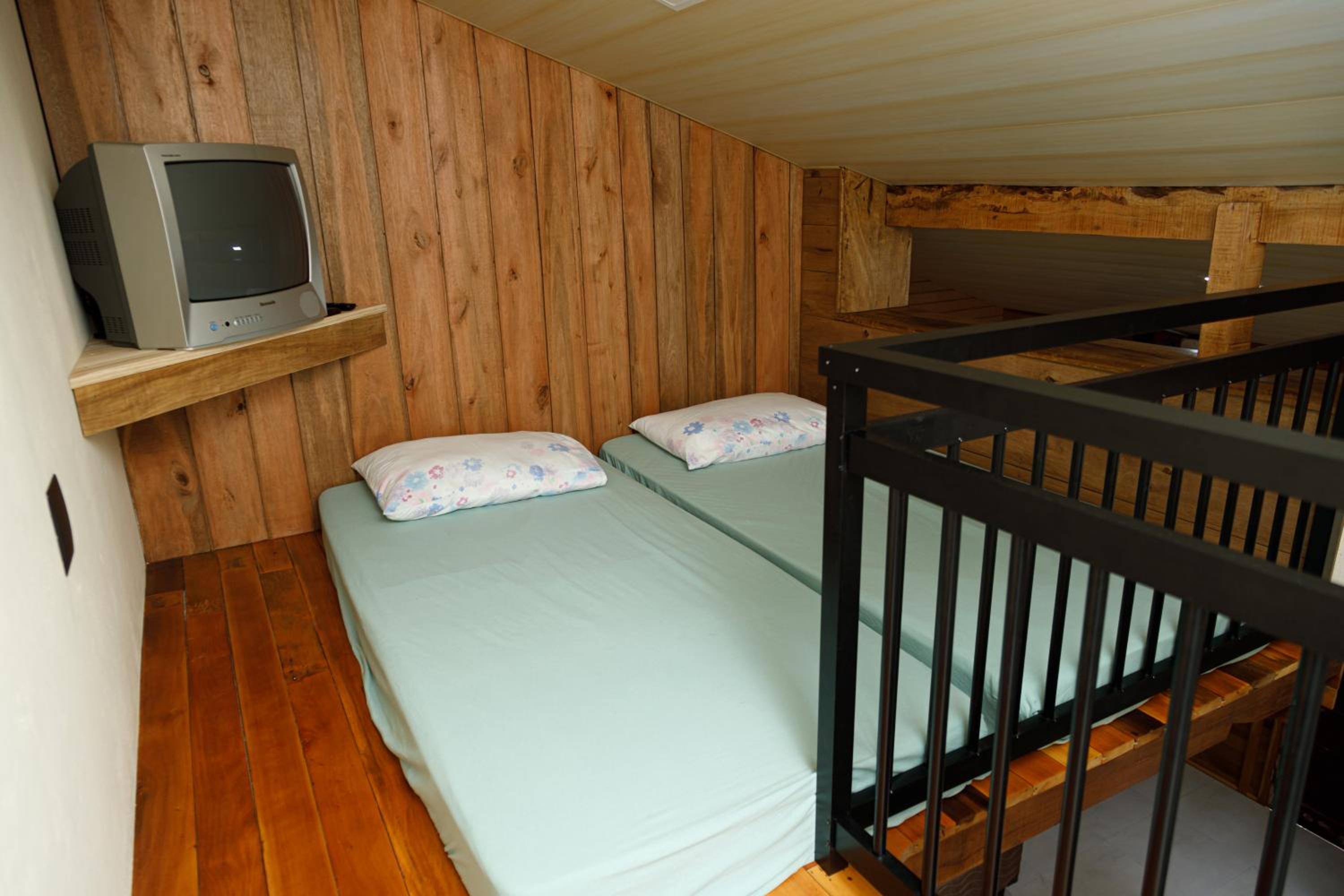 Two-Bedroom Chalet - Photo 9