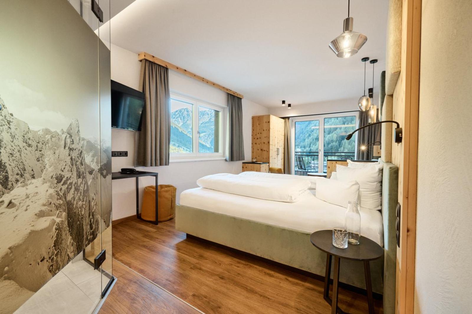Deluxe Double Room - Photo 6