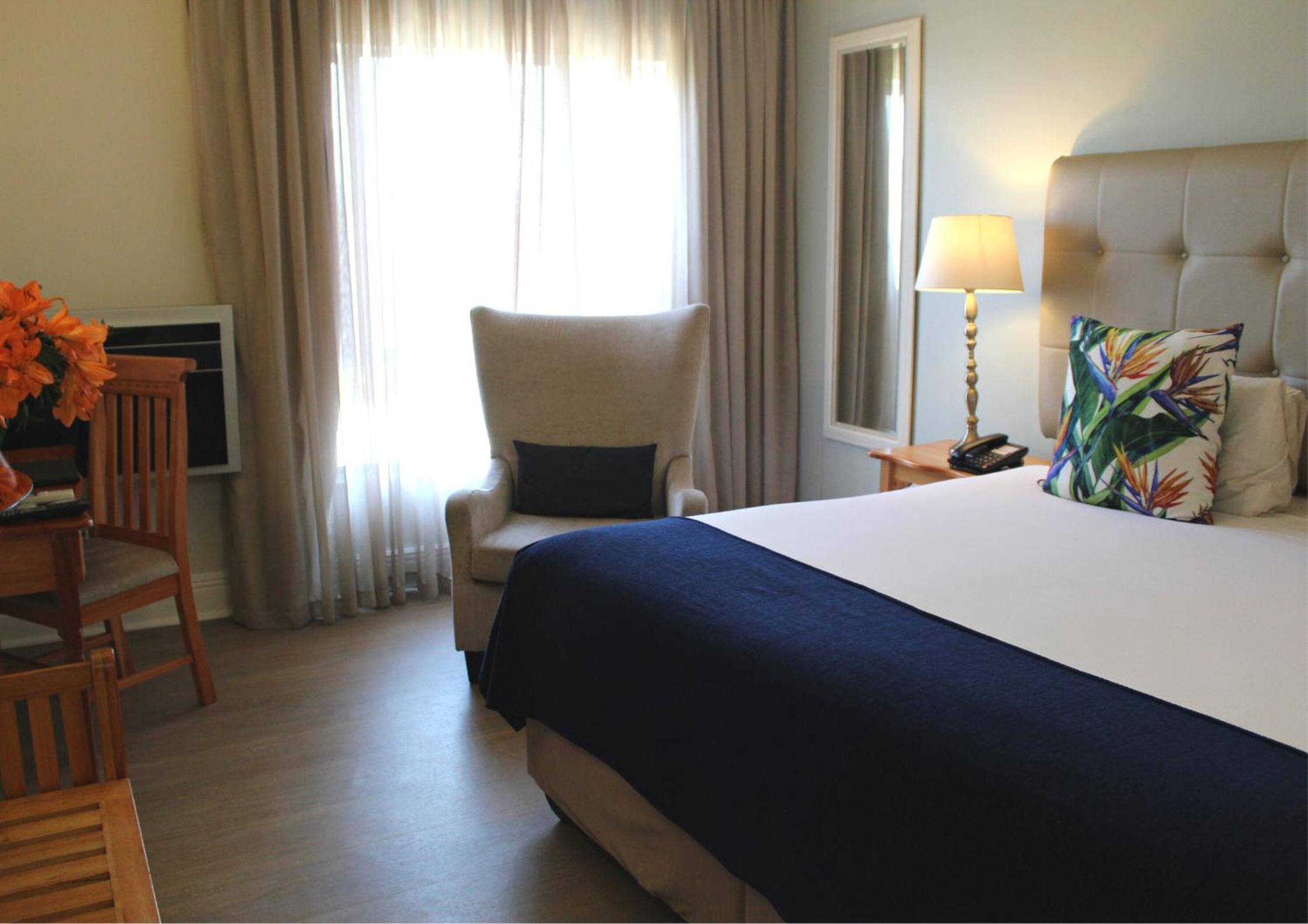 Standard Double or Twin Room - Photo 2