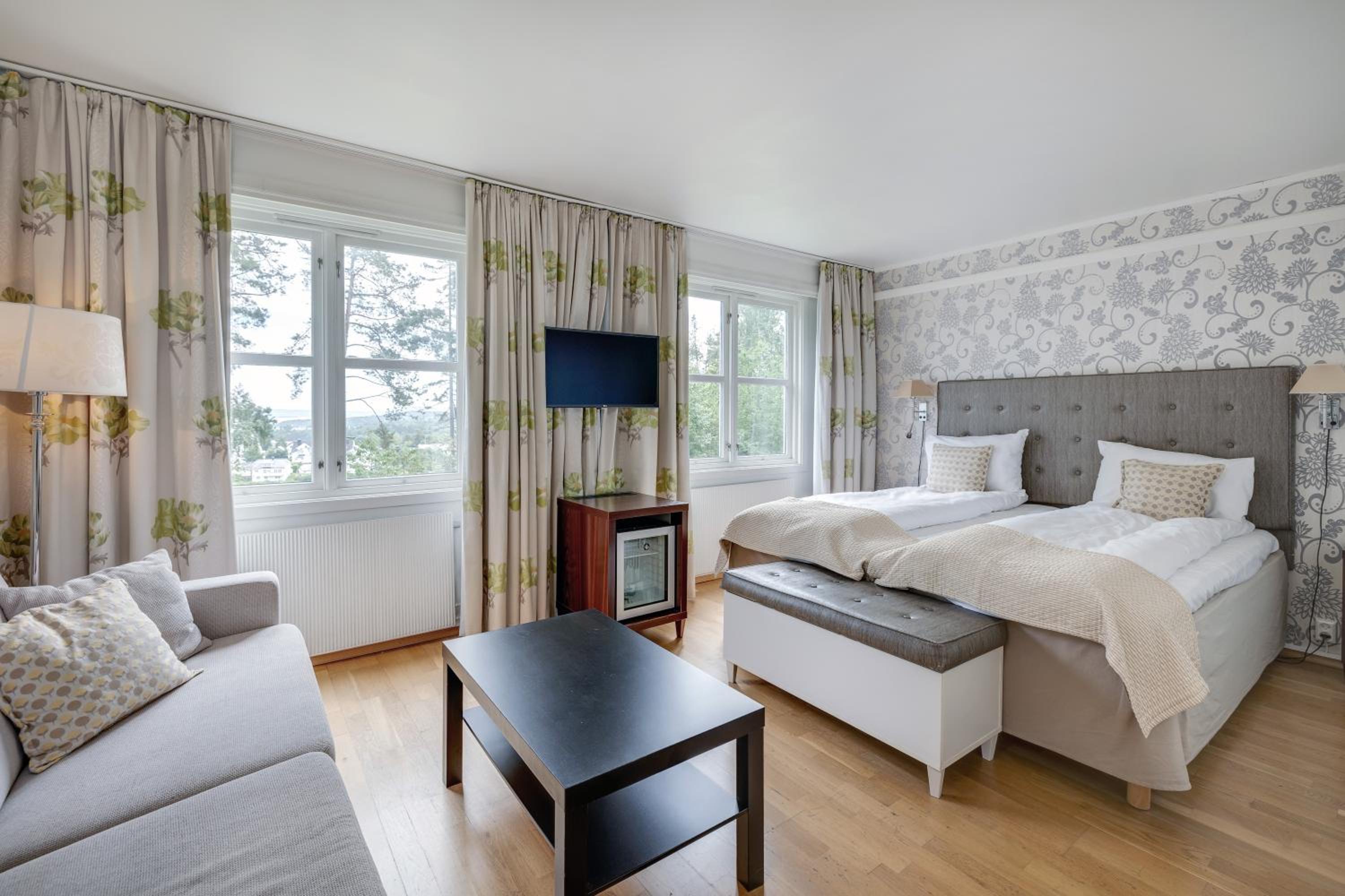 Superior Twin Room - Photo 1