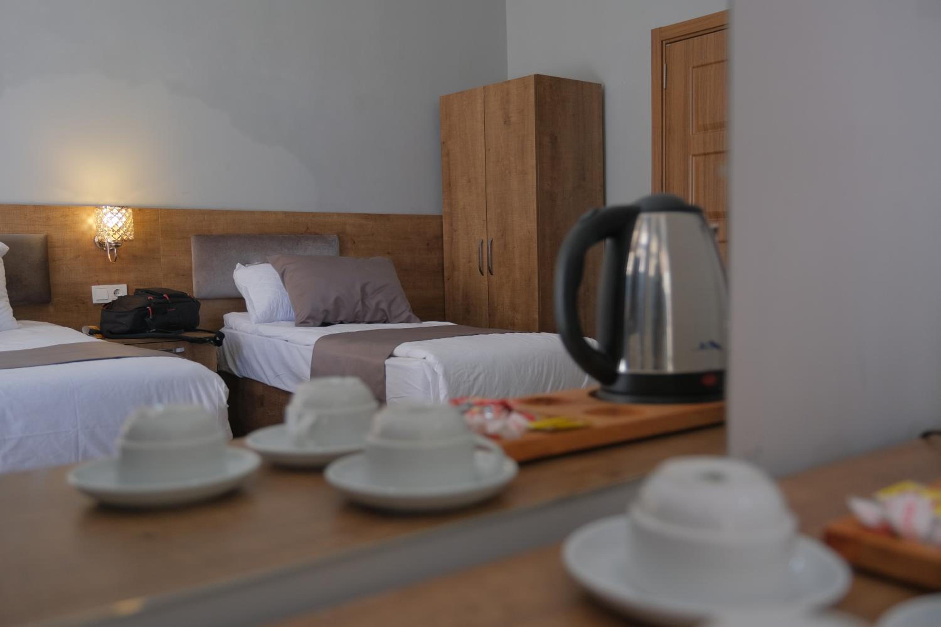 Deluxe Double Room with Balcony photo 3