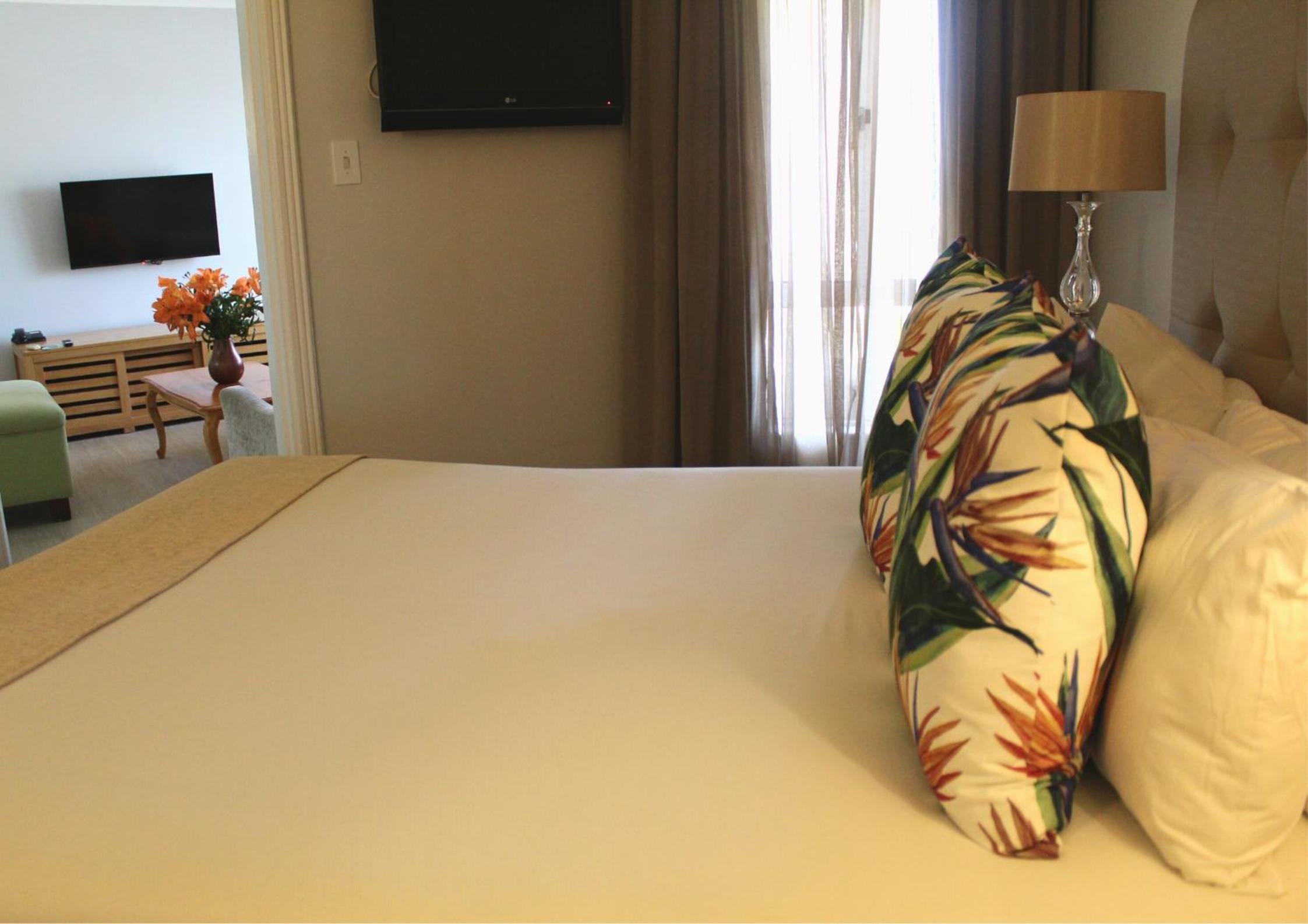 Suite with River View - Photo 1