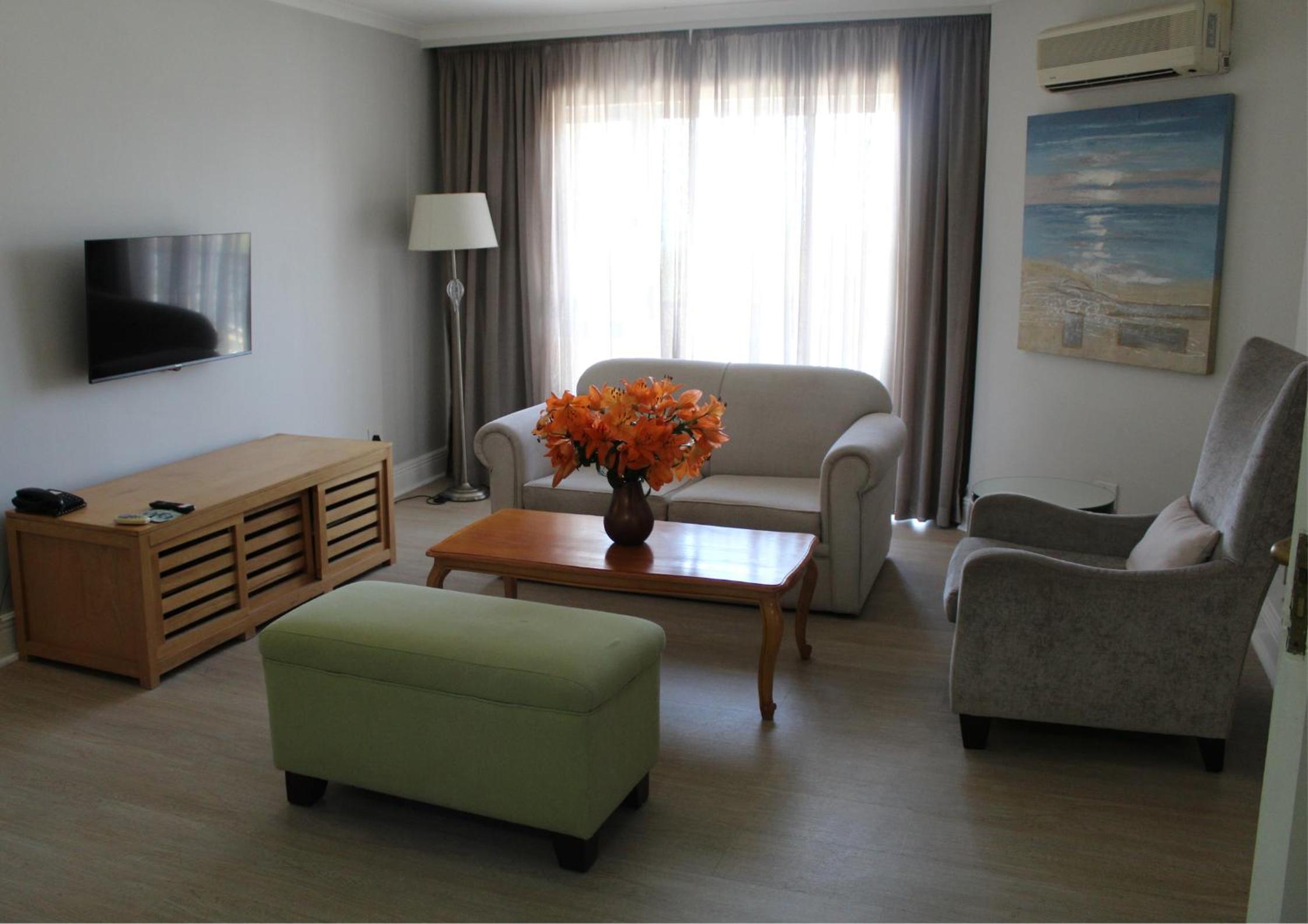 Suite with River View - Photo 4