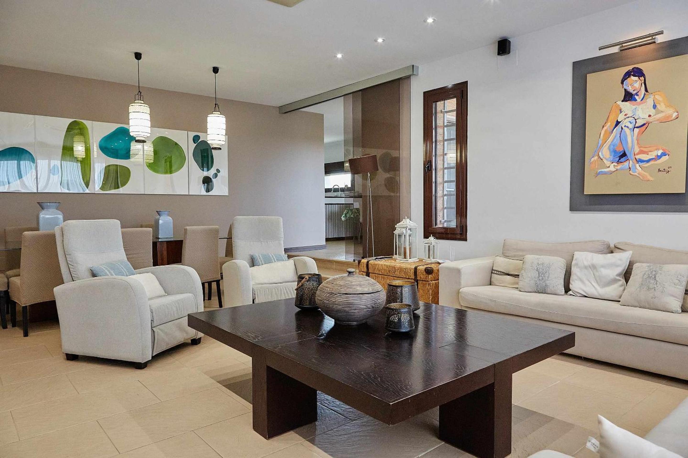 Casa de Seis Habitaciones