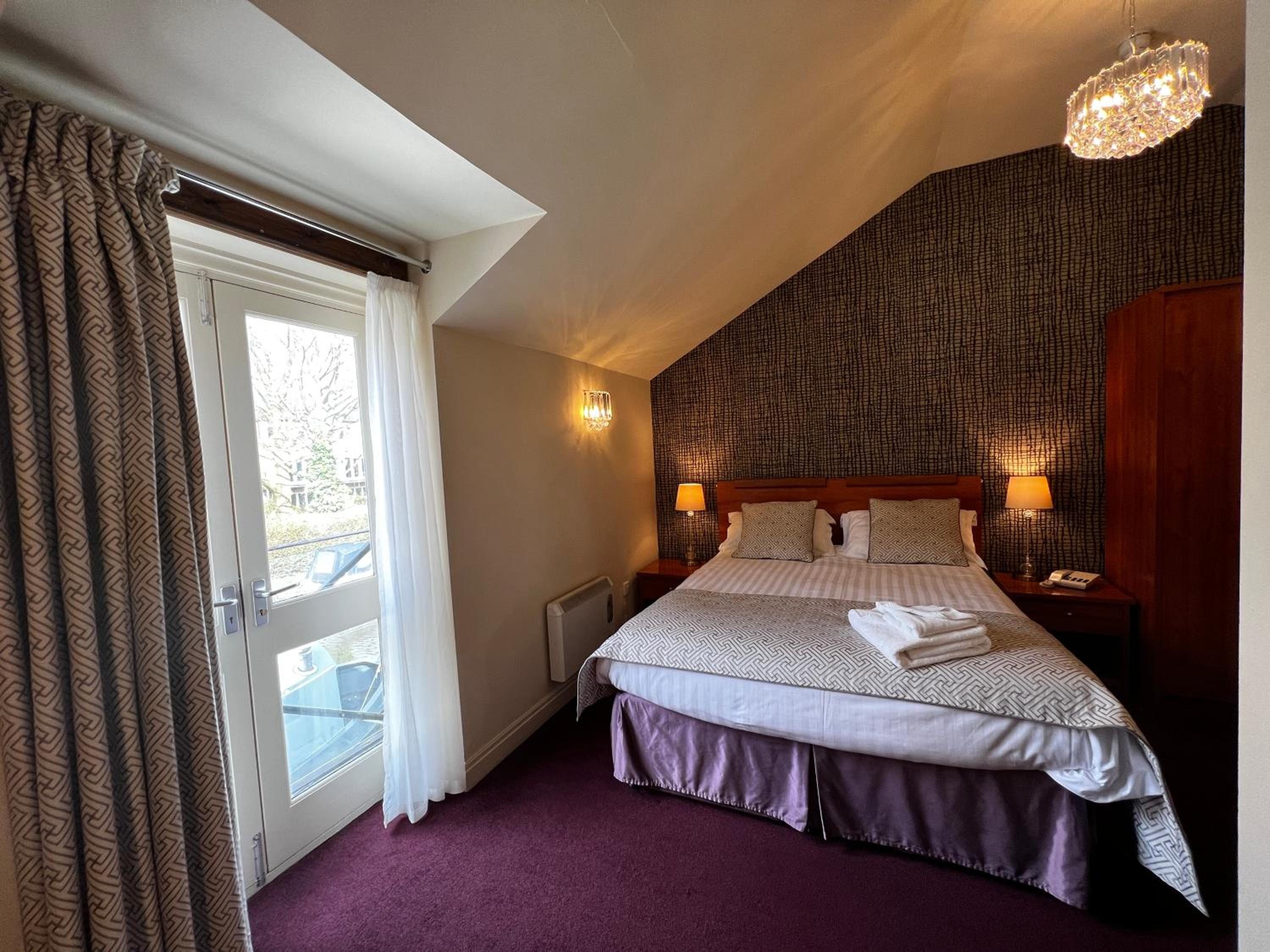 Canal Plus Double Room photo 2