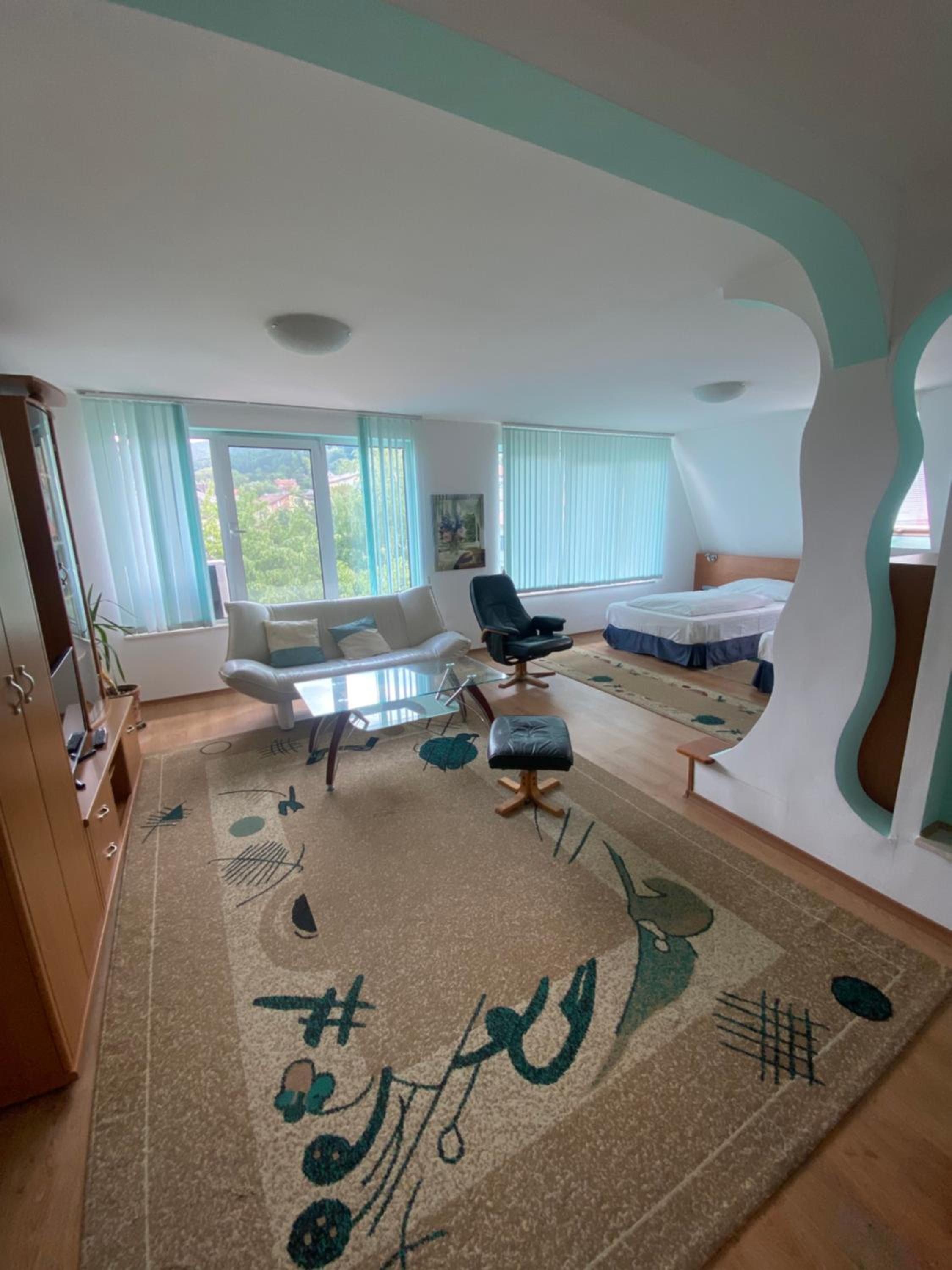 Deluxe Double Room with Balcony - Photo 3