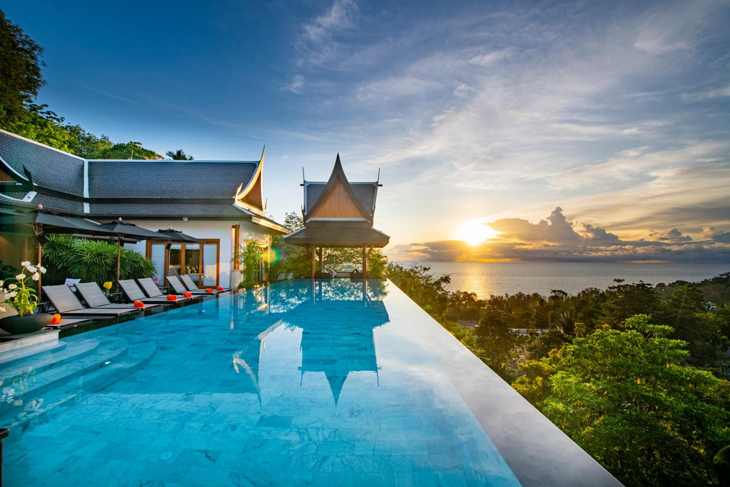 9 Bedroom Pool Villa photo 3
