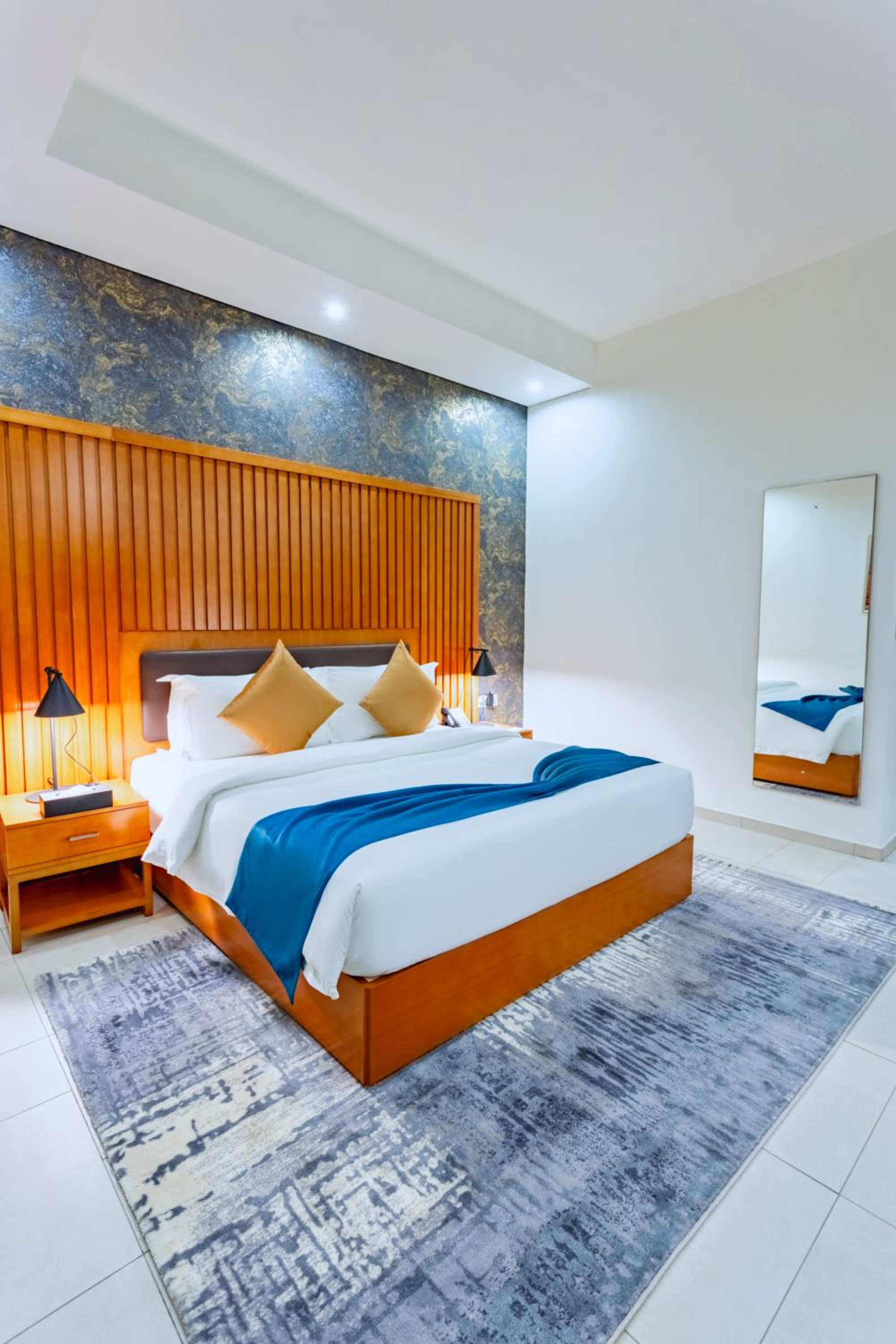 Deluxe Room - Photo 3