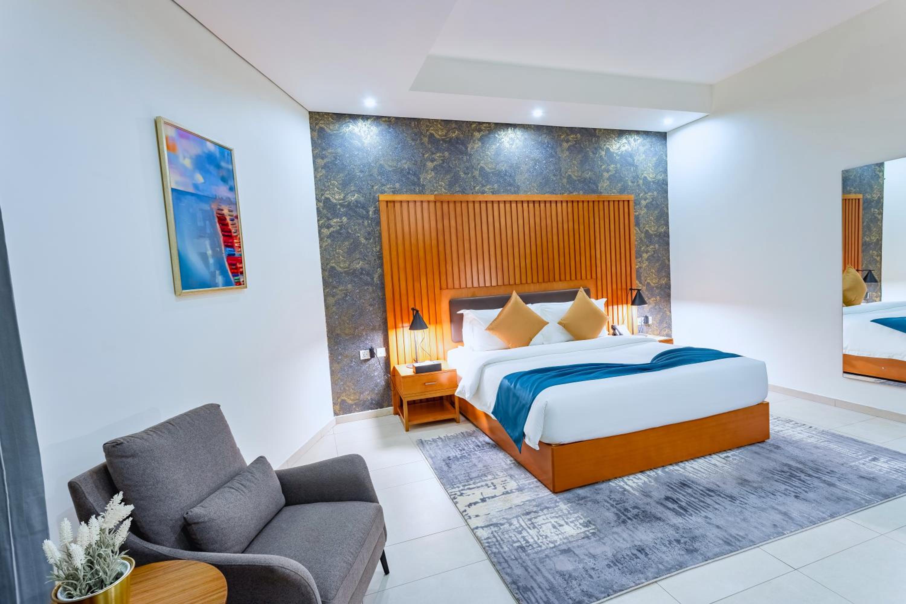 Deluxe Room - Photo 4