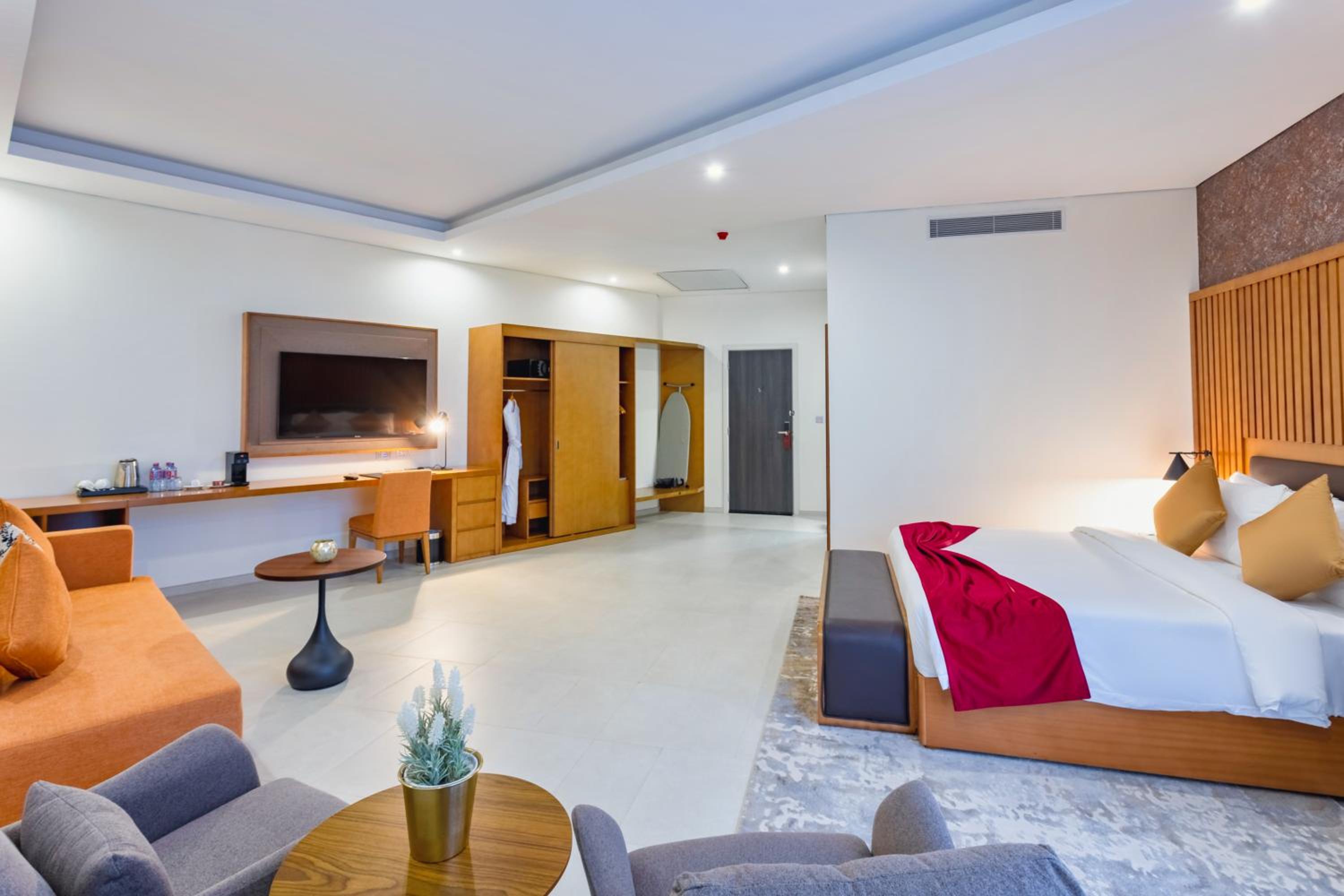 Executive Room - Photo 1