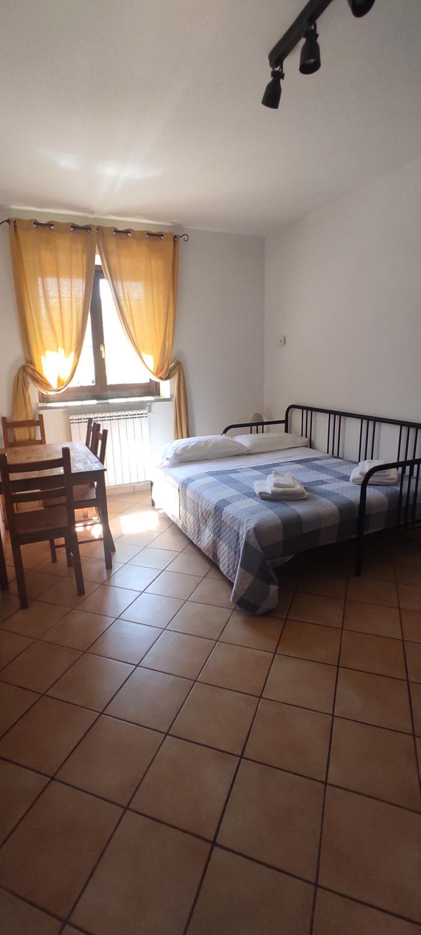 Apartment with Garden View - Photo 8