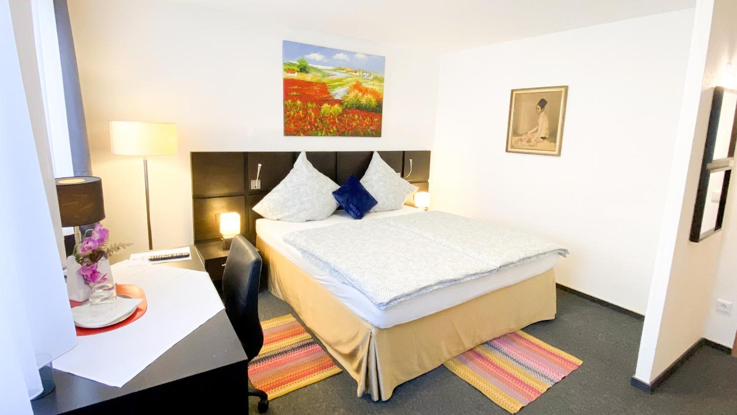 Standard Double Room photo 2