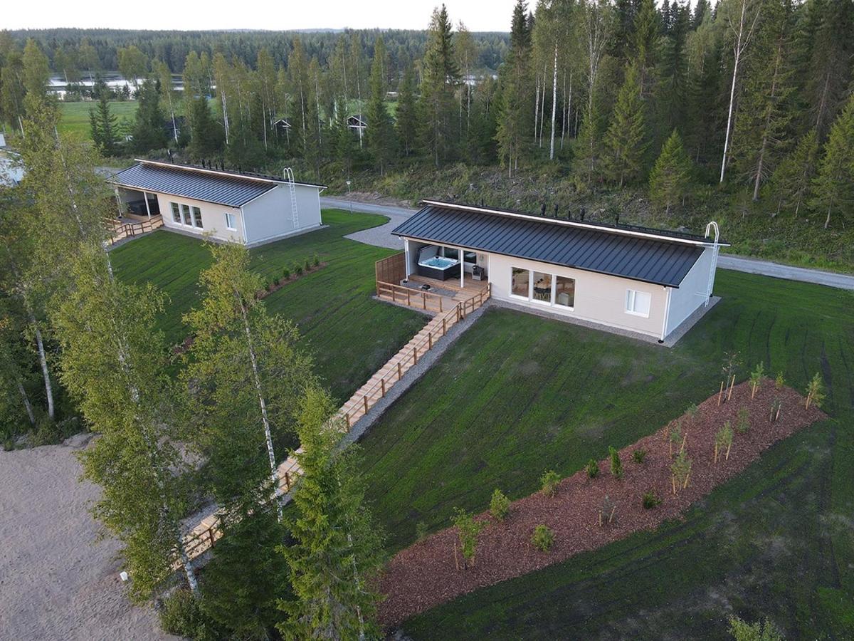 Three-Bedroom House photo 2