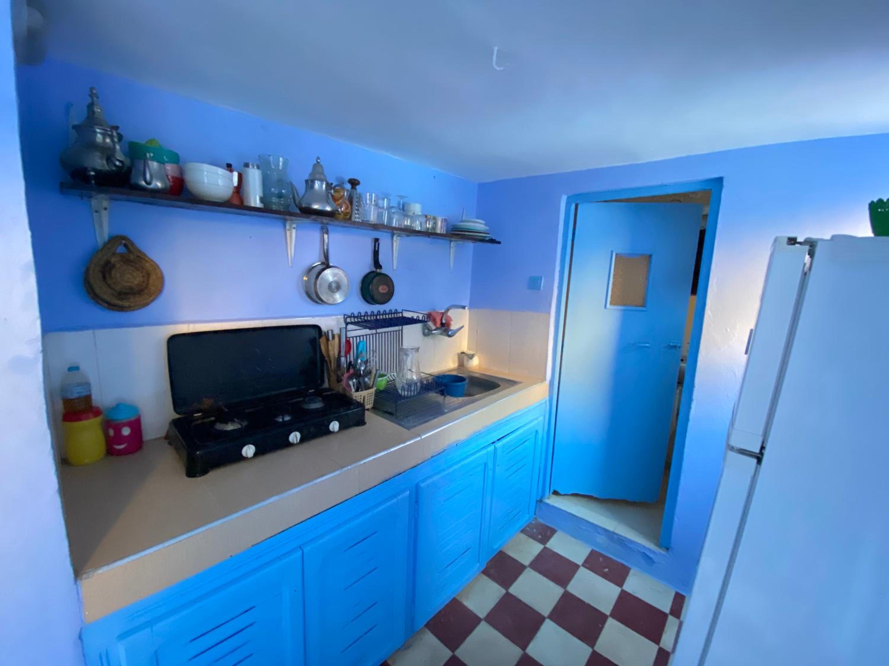 Two-Bedroom House - Photo 3