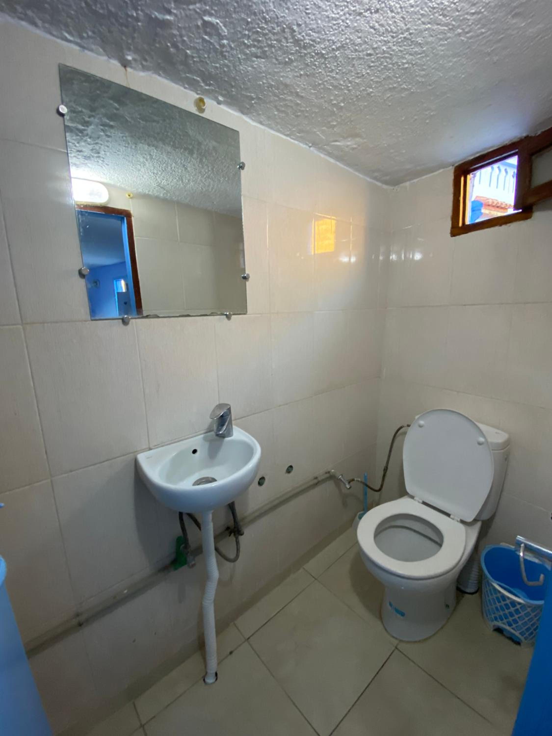 Two-Bedroom House - Photo 7