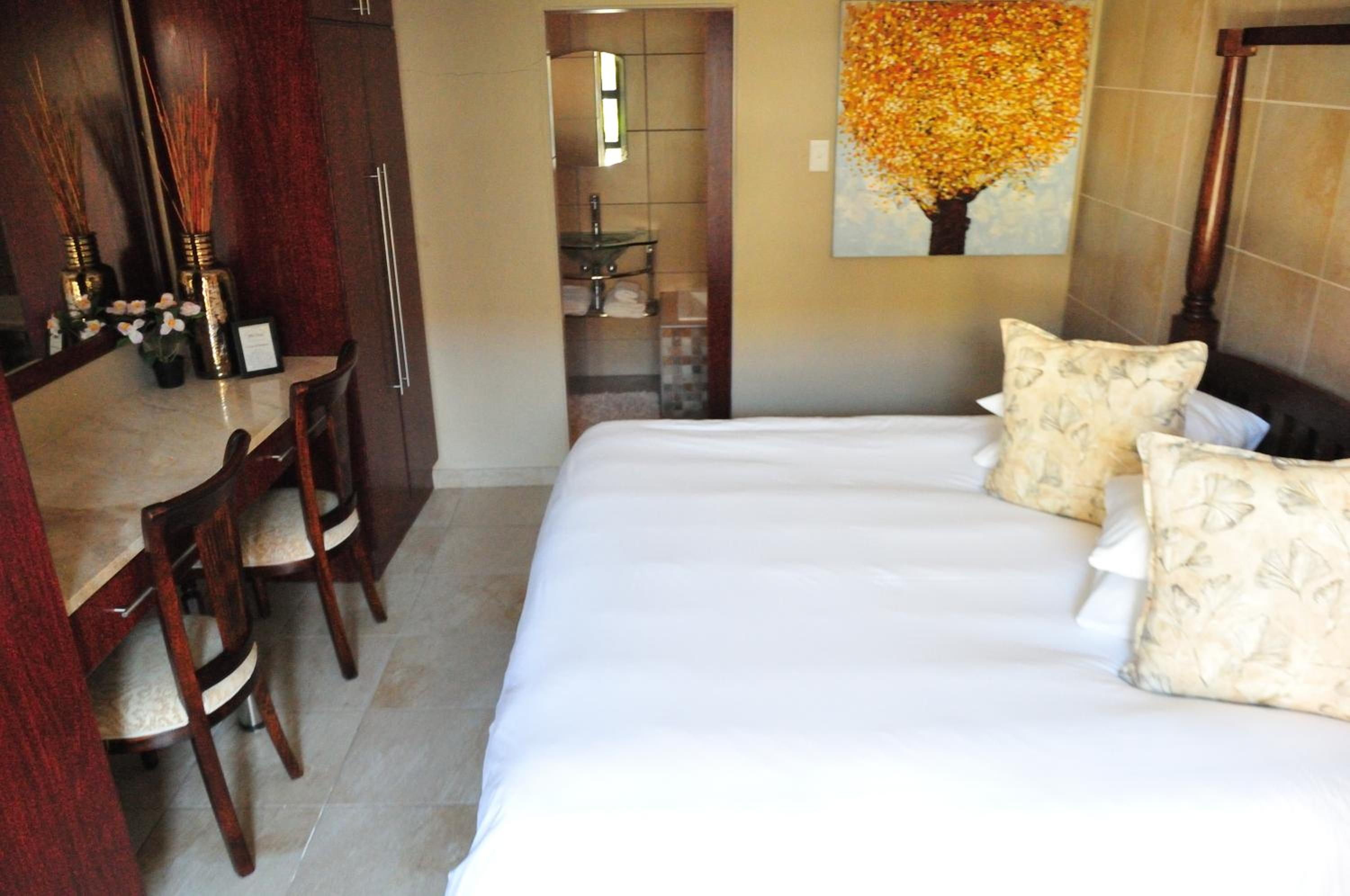 Standard Double Room - Photo 1