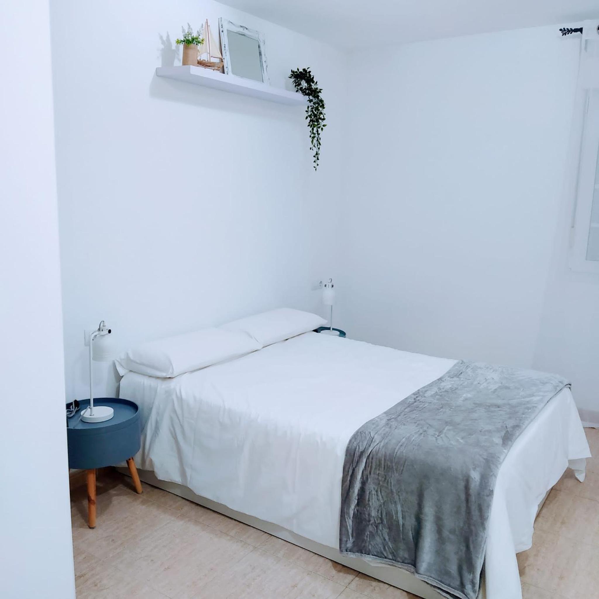 Apartamento con Balcón