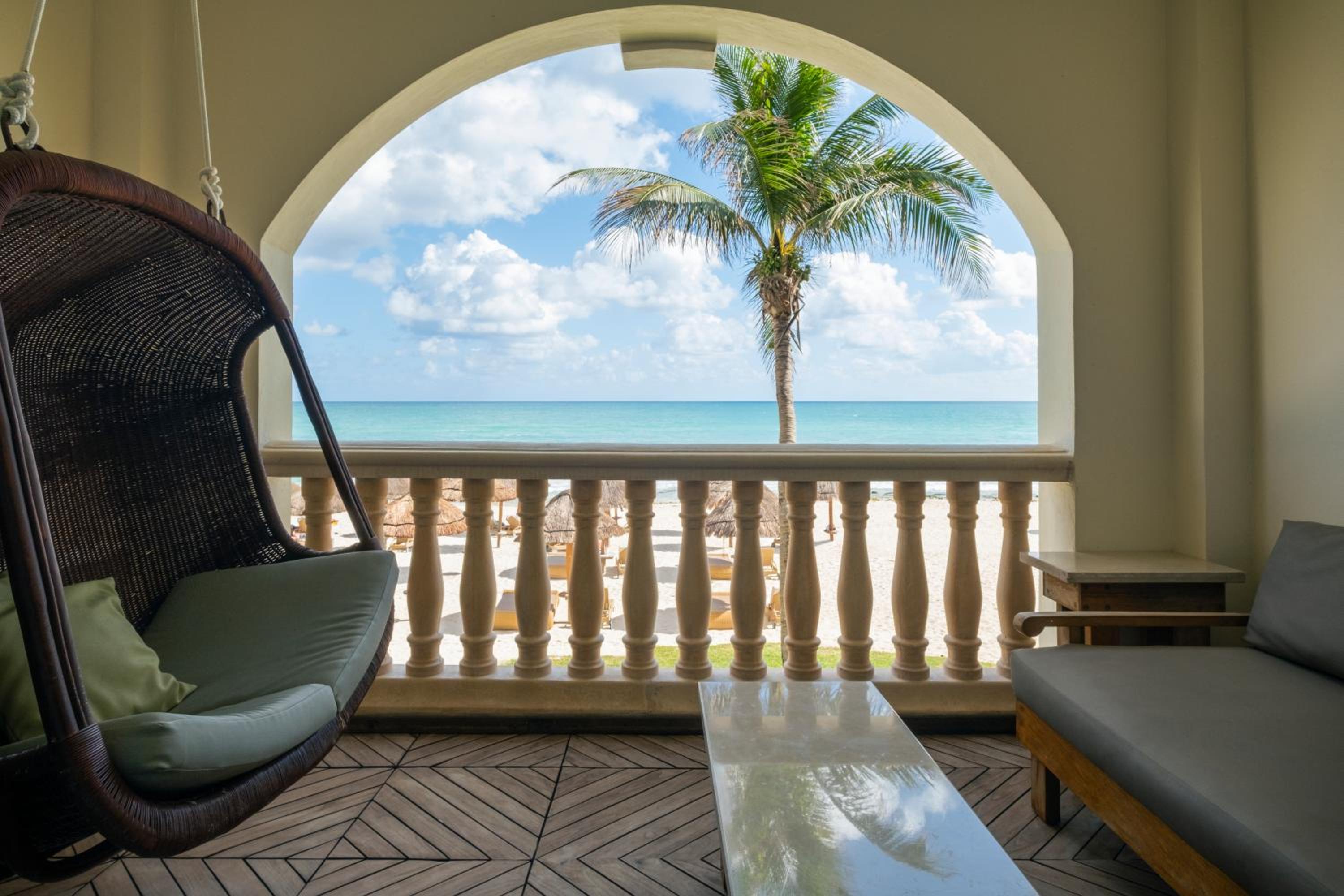 Ocean Front Suite (1 Adult)
