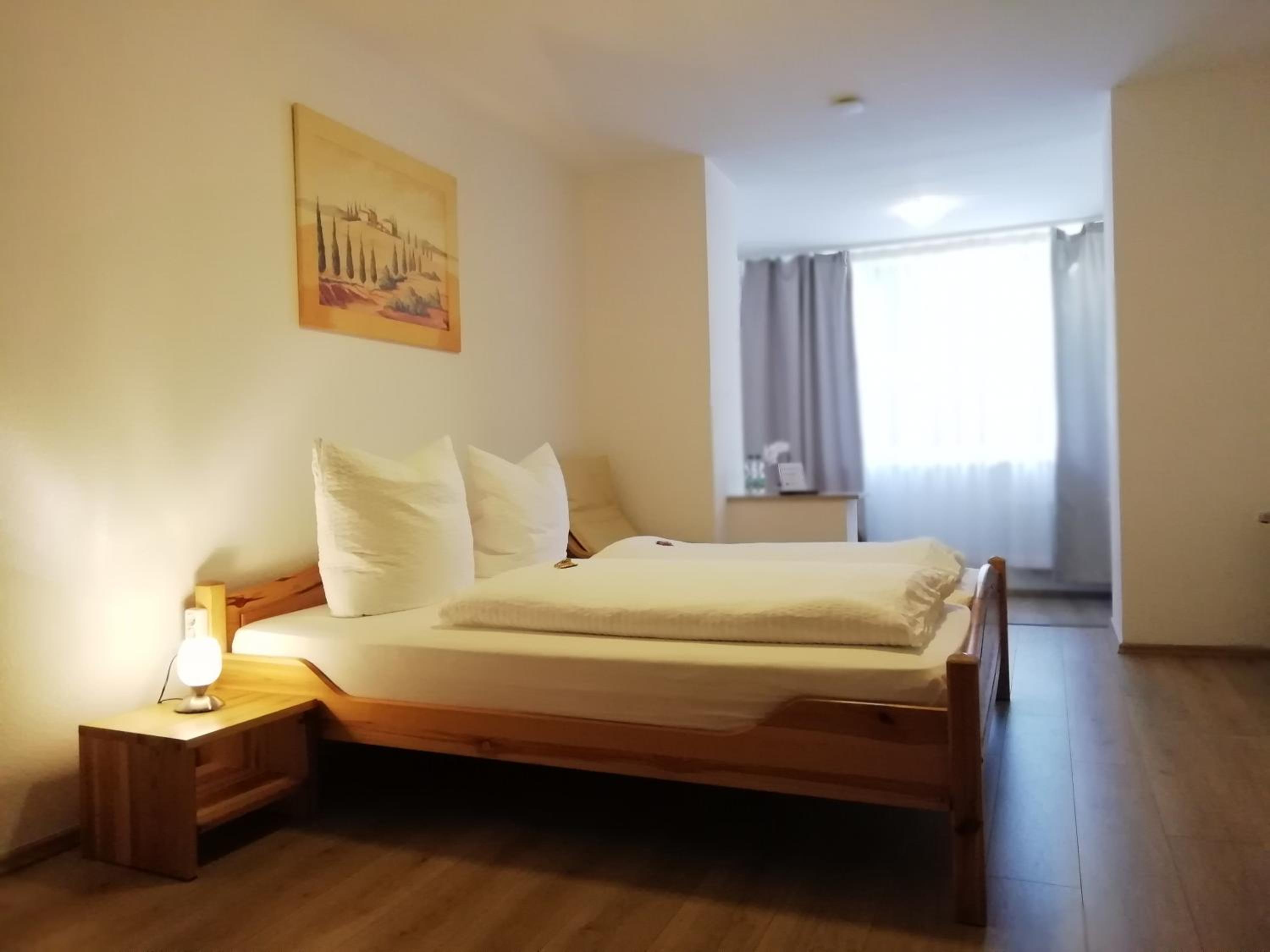 Triple Room with Private Bathroom photo 1