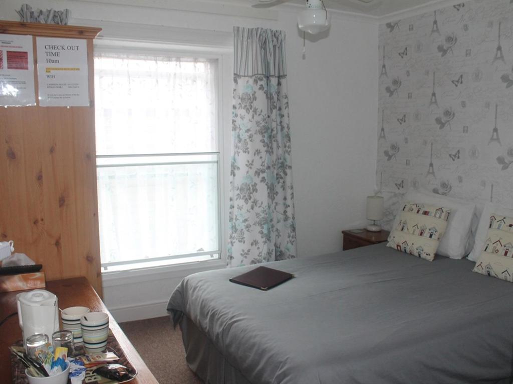 Double Room with Private Bathroom photo 2