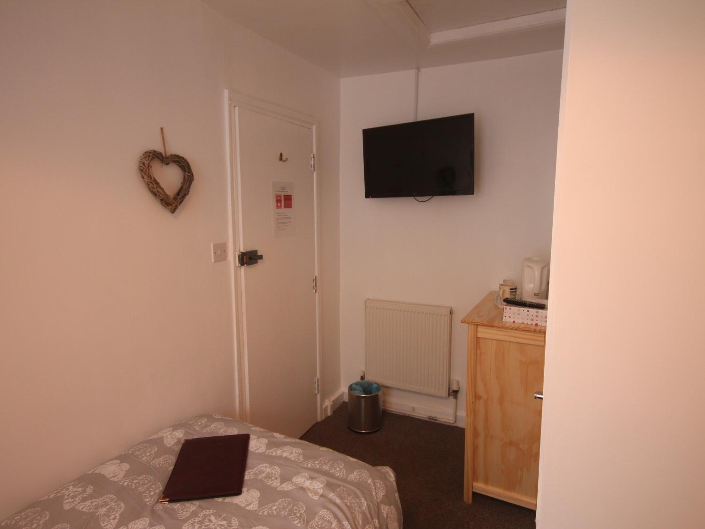 Single Room with Shower photo 2