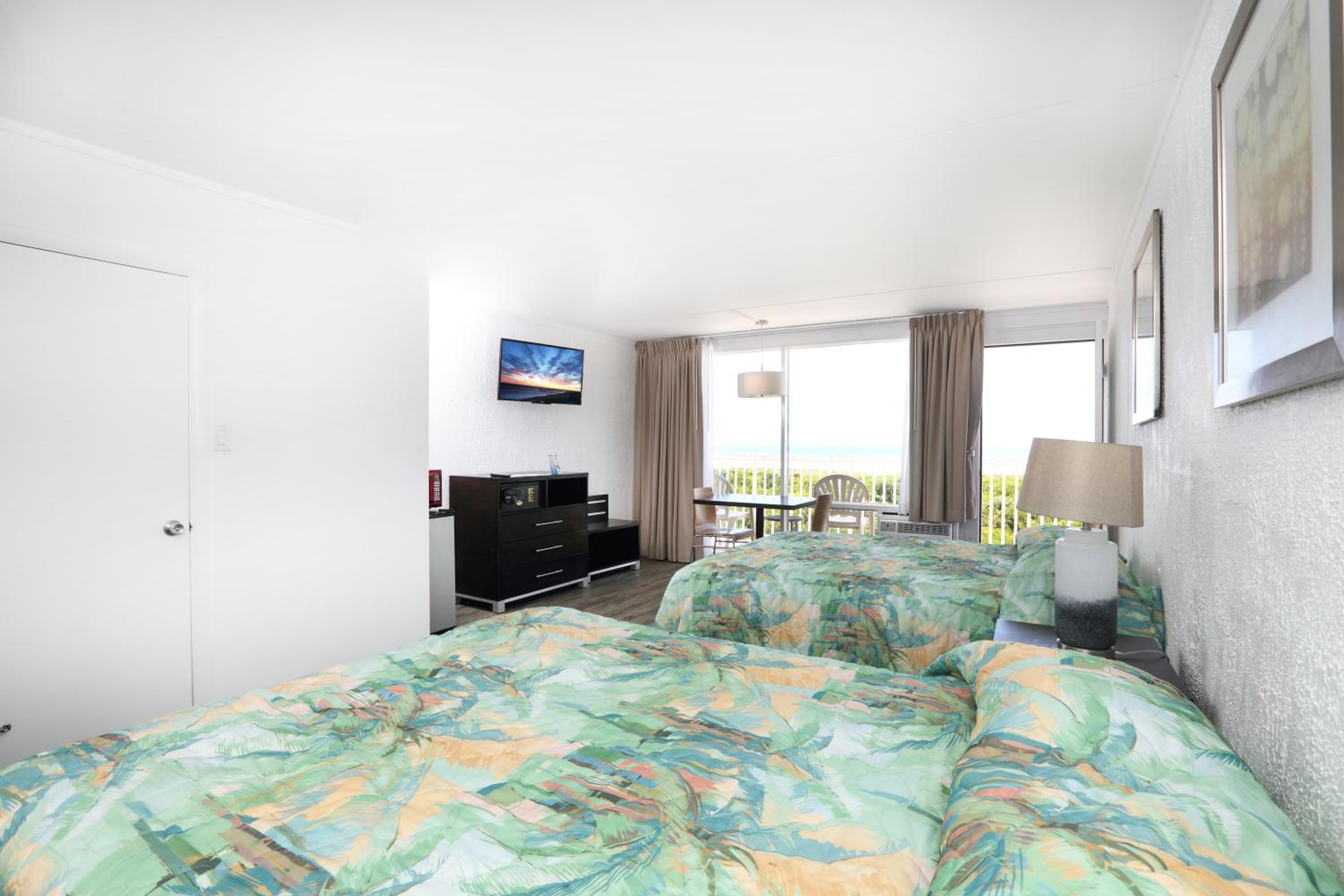 Double Room with Sea View photo 2