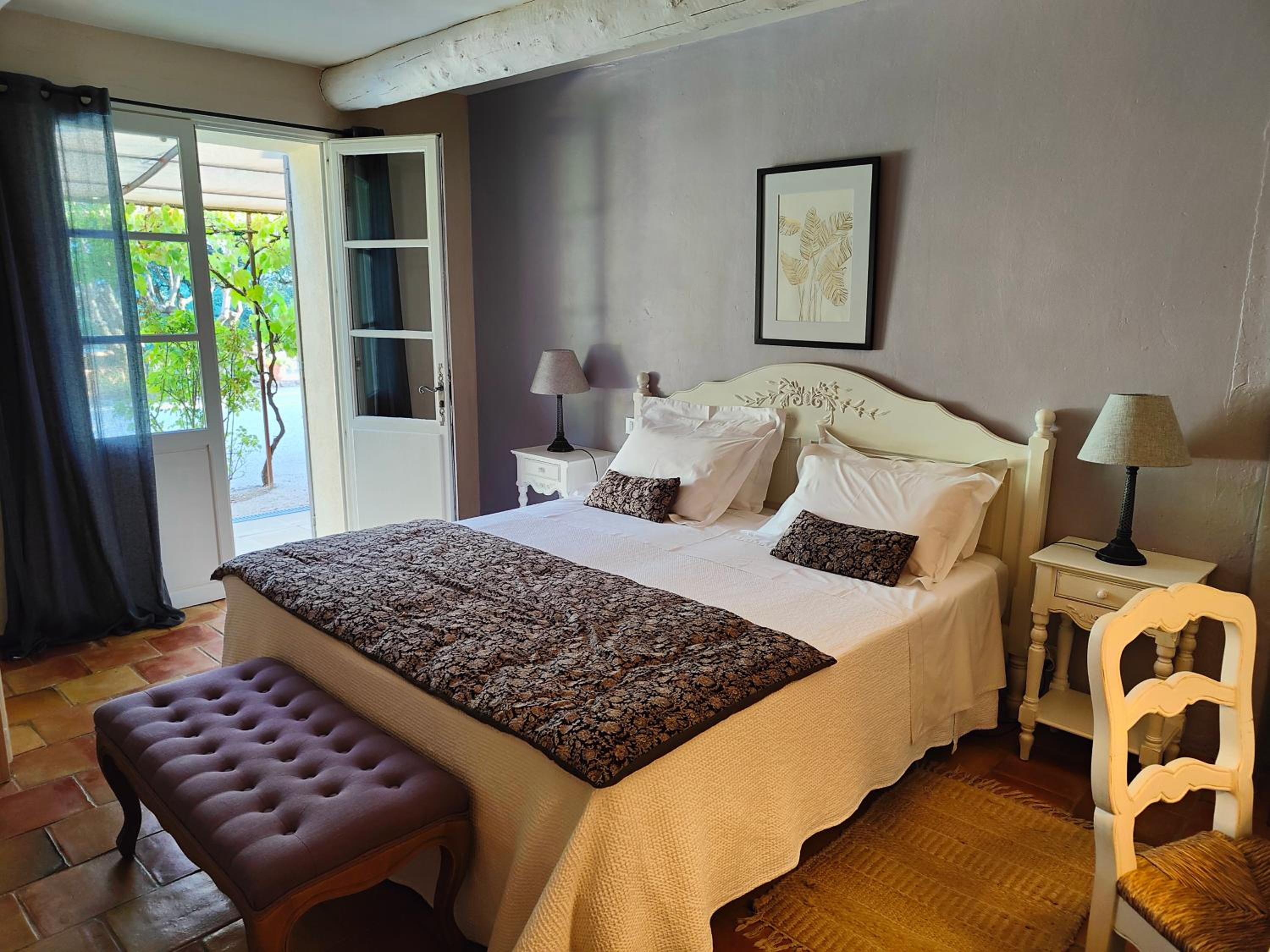 Suite with Garden View photo 1