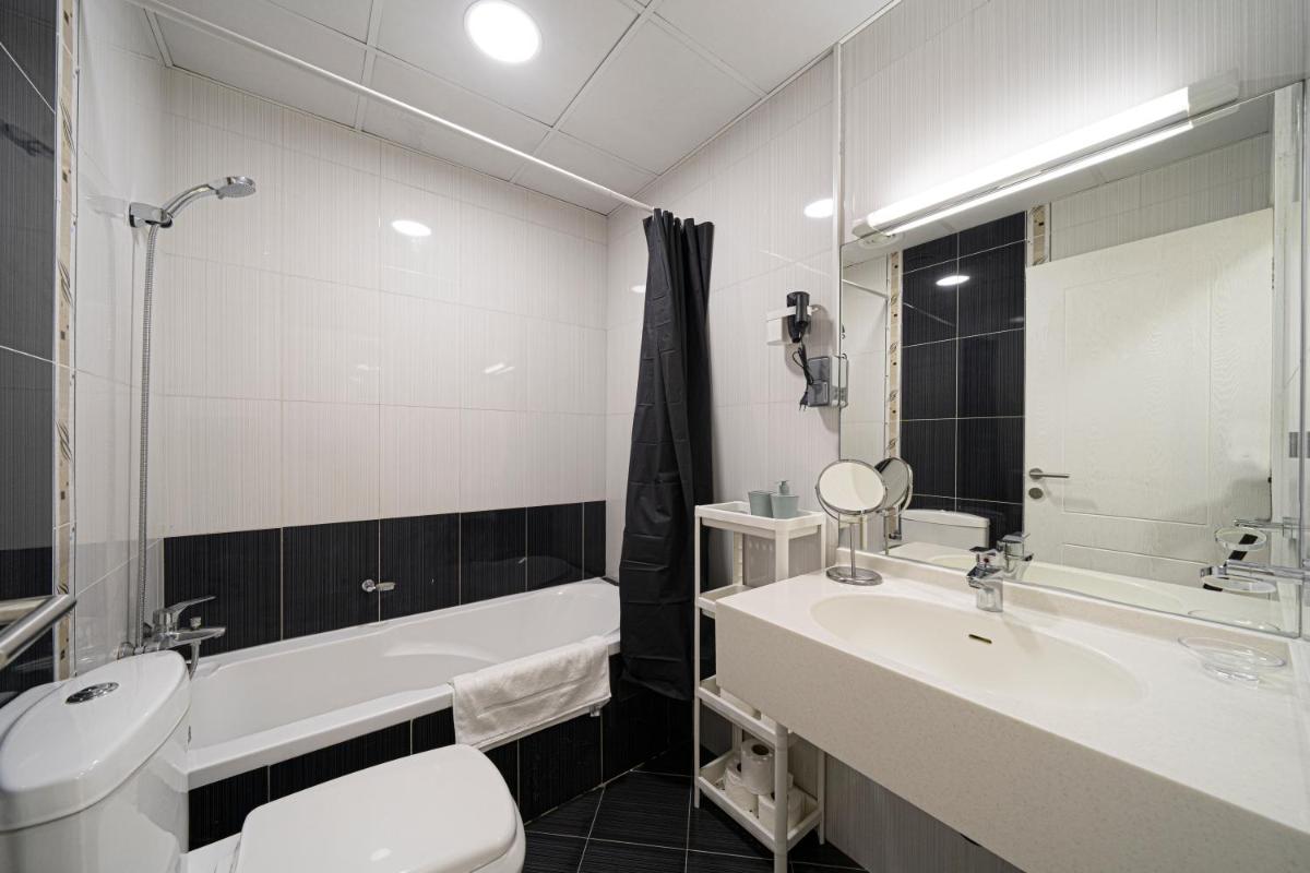 Basic Triple Room photo 3