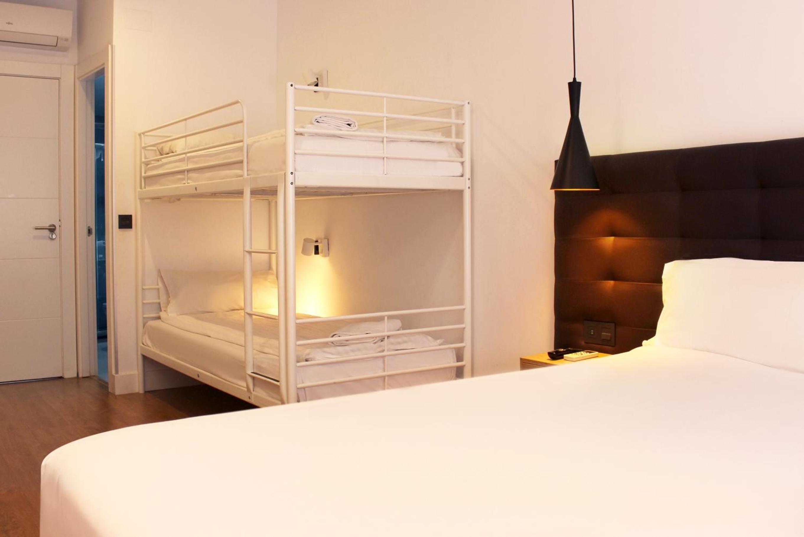 Family Suite photo 2