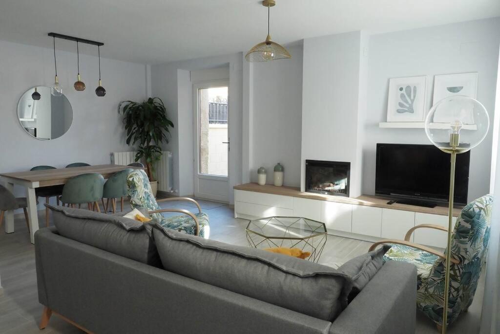 Casa de cinco habitaciones