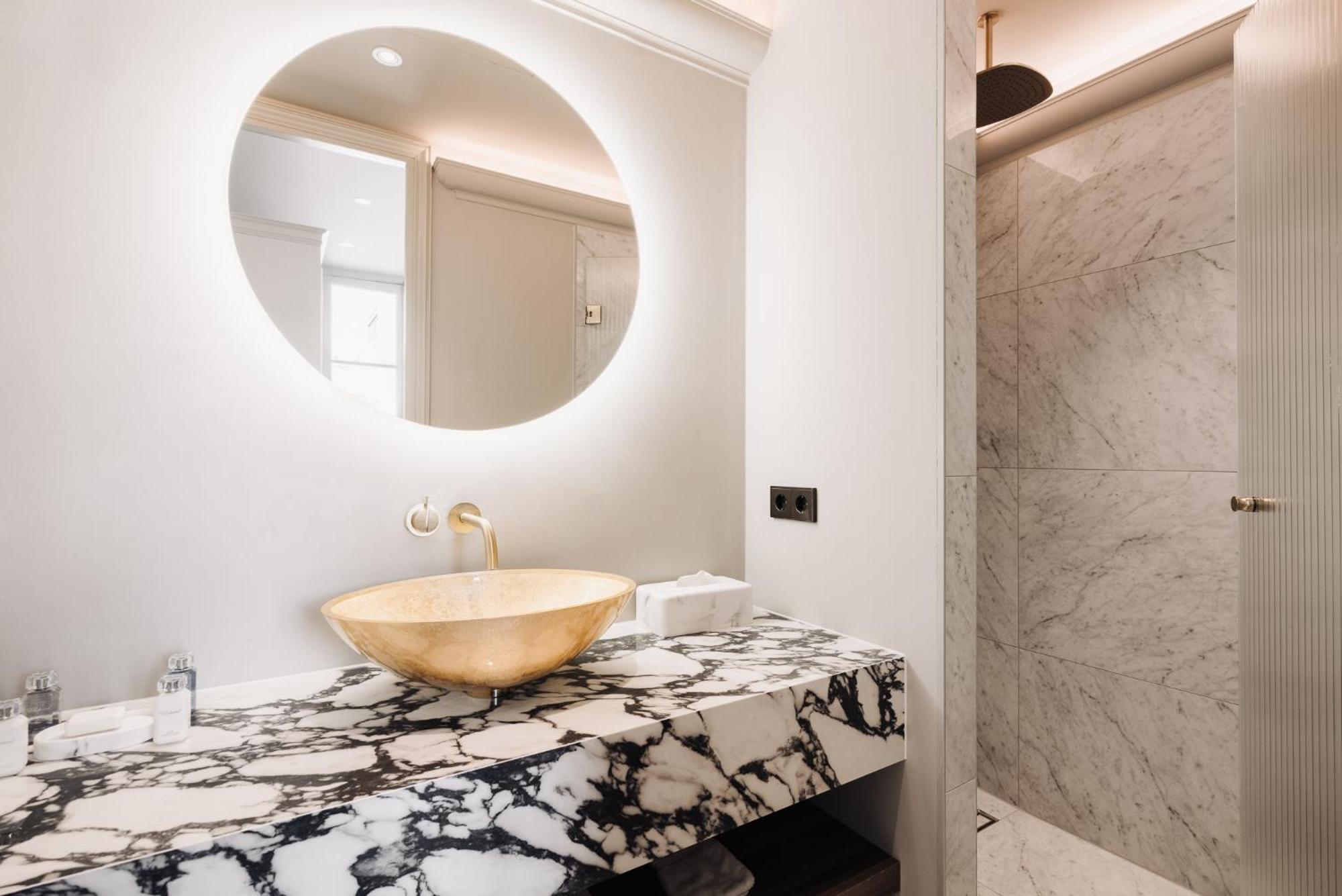 Superior Double Room (Merchant - Garden View)