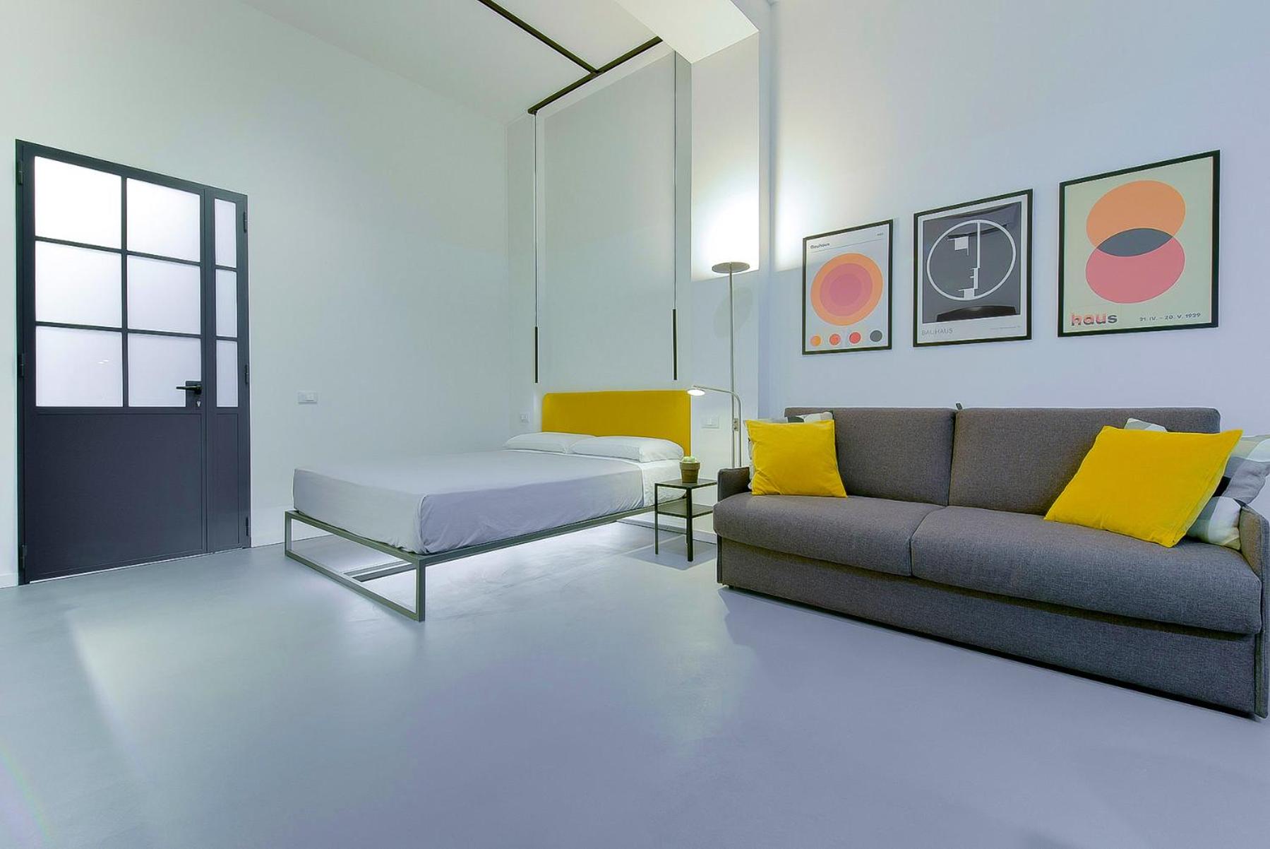 Studio Apartment