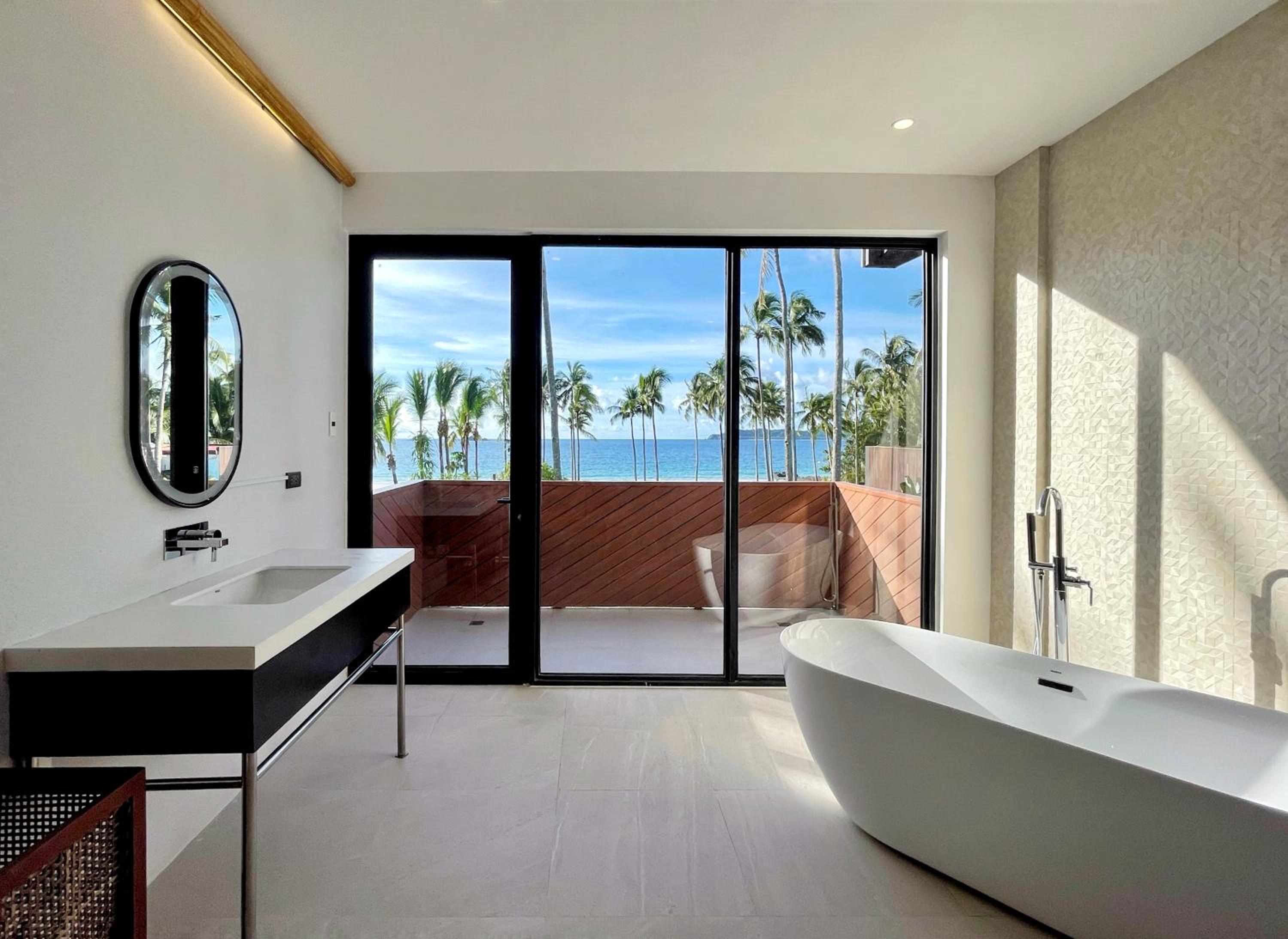 Presidential Suite with Ocean View photo 3