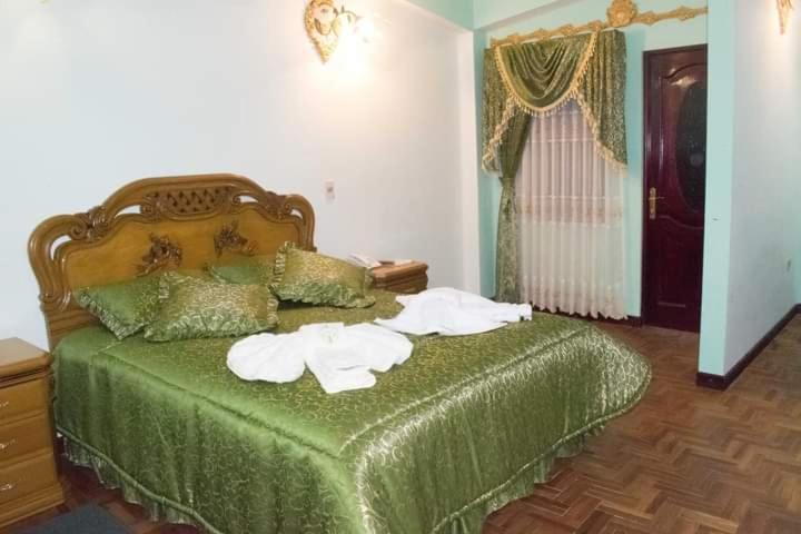 Deluxe Double Room with Extra Bed