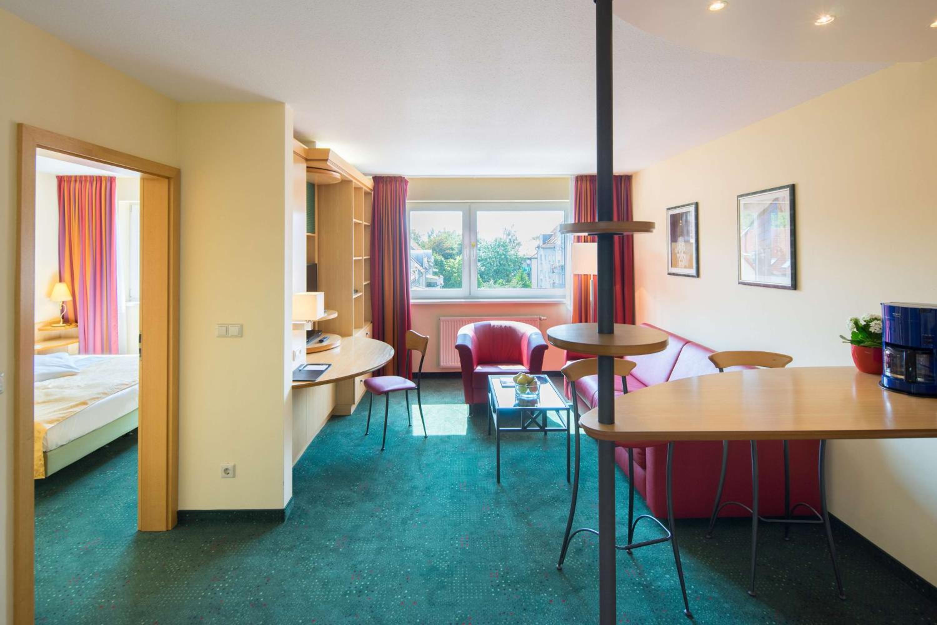 Superior Suite with Garden View - Photo 1