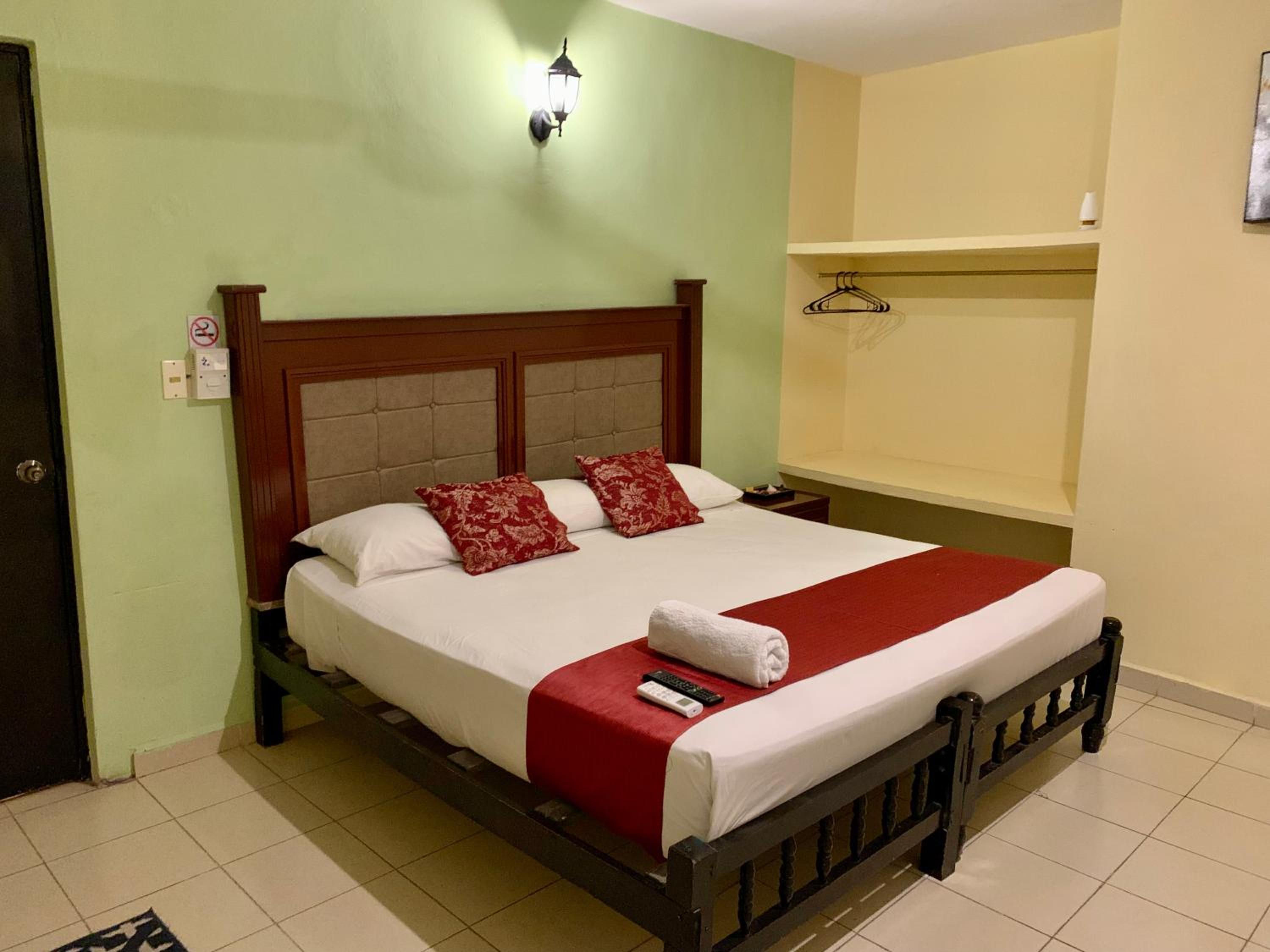 Superior Double Room - Photo 4
