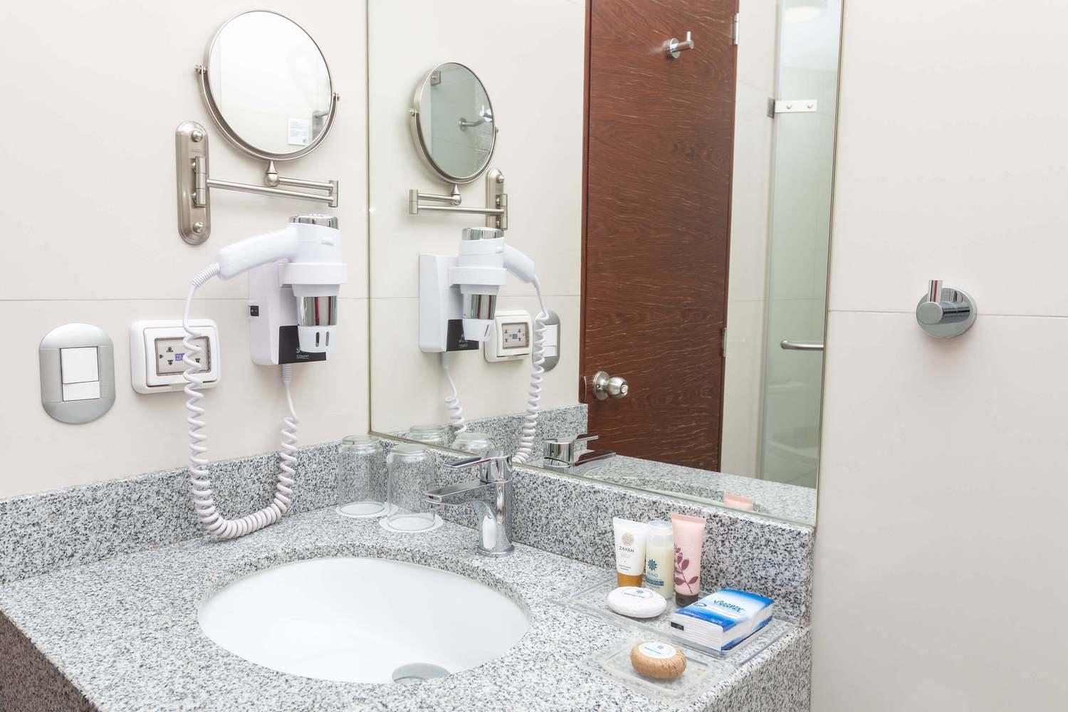 Superior Double Room - Photo 2