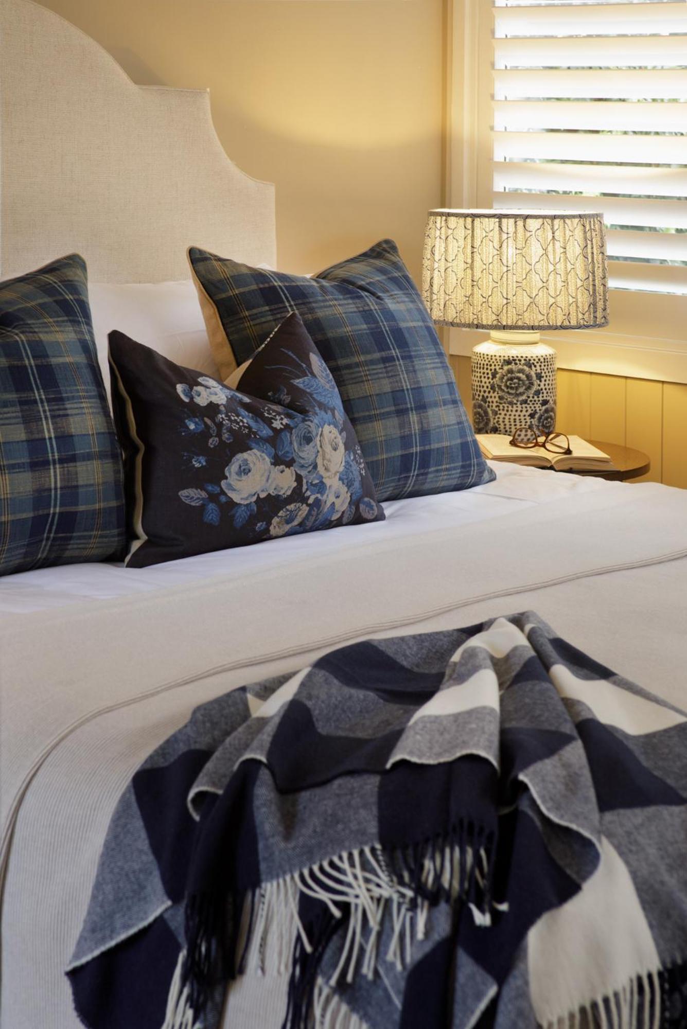Lodge Suite - Photo 11