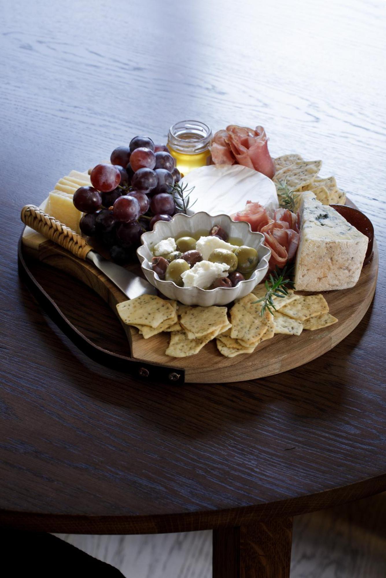 Lodge Suite - Photo 4