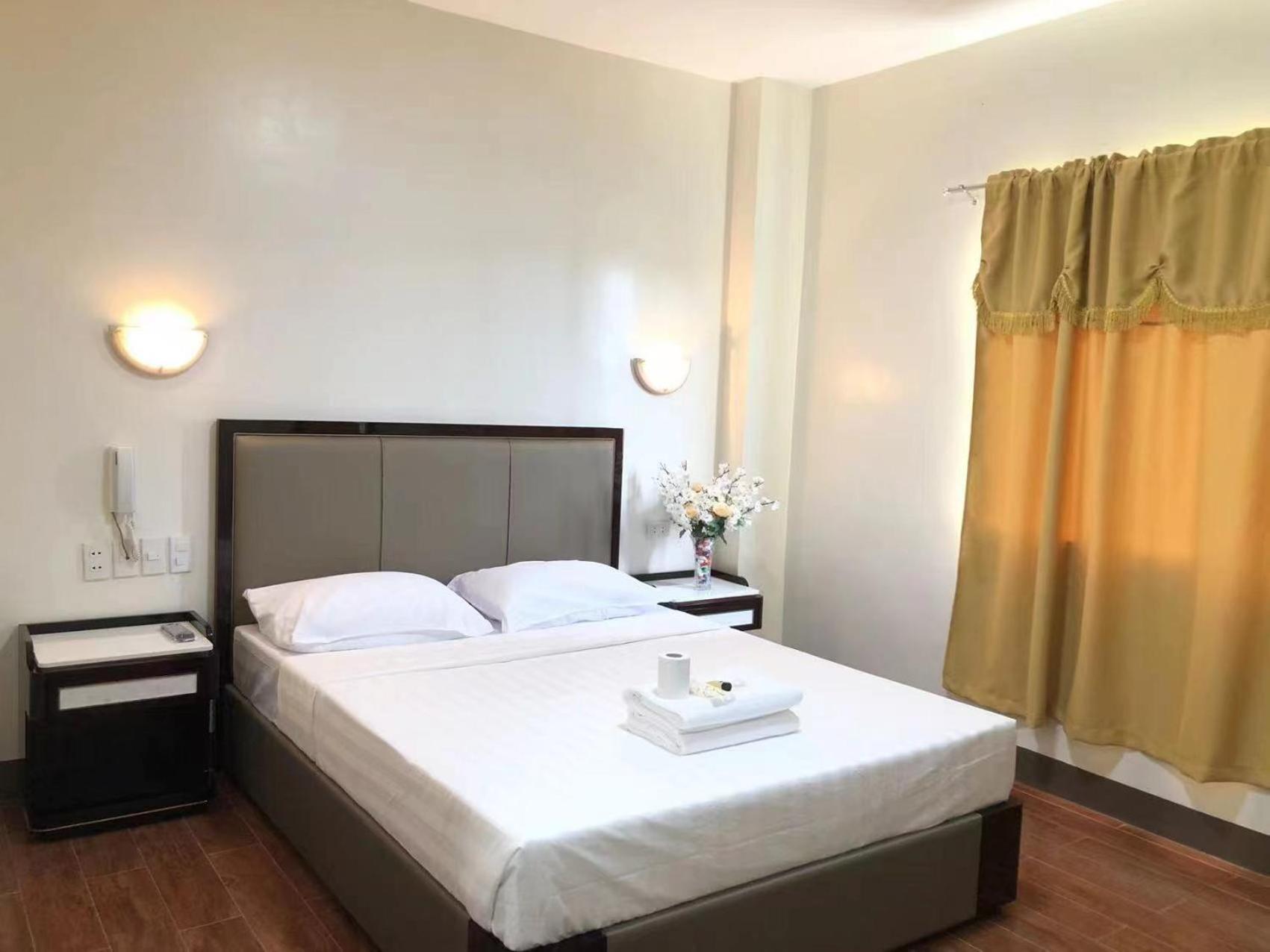 Deluxe Room - Photo 2
