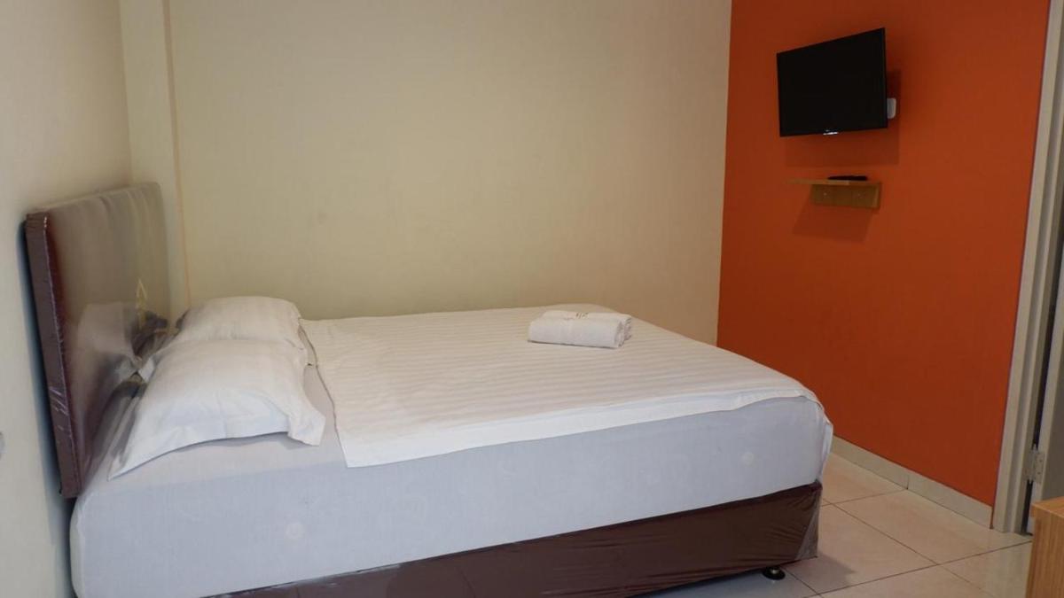 Standard Double Room - Photo 4