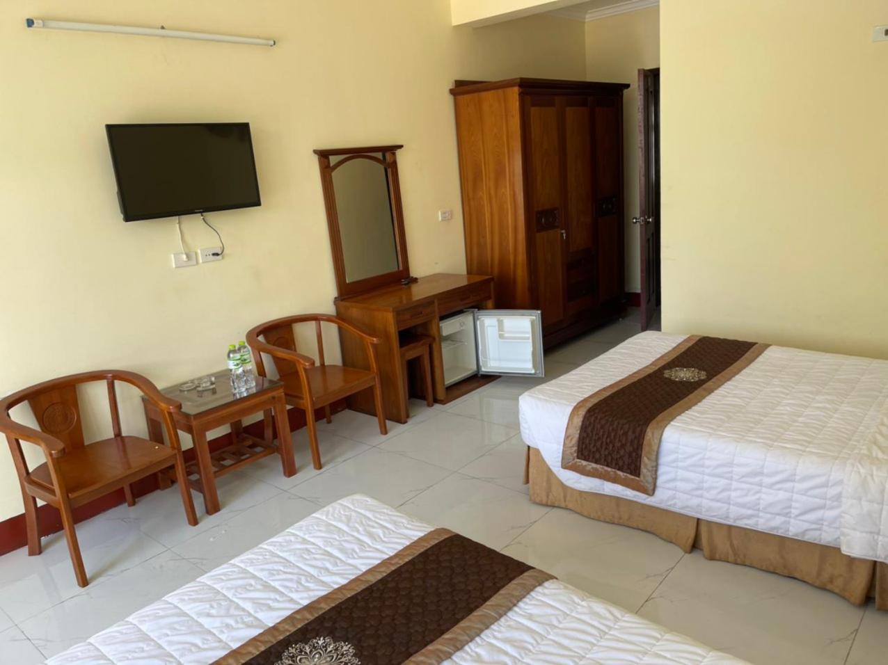 Twin Room with Balcony - Photo 1