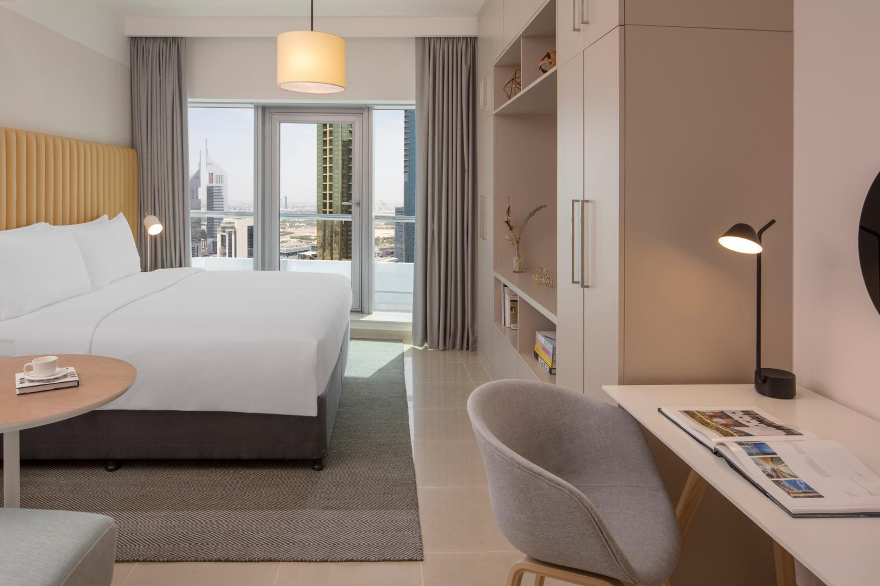 King Studio Suite With Burj Khalifa View - High Floor
