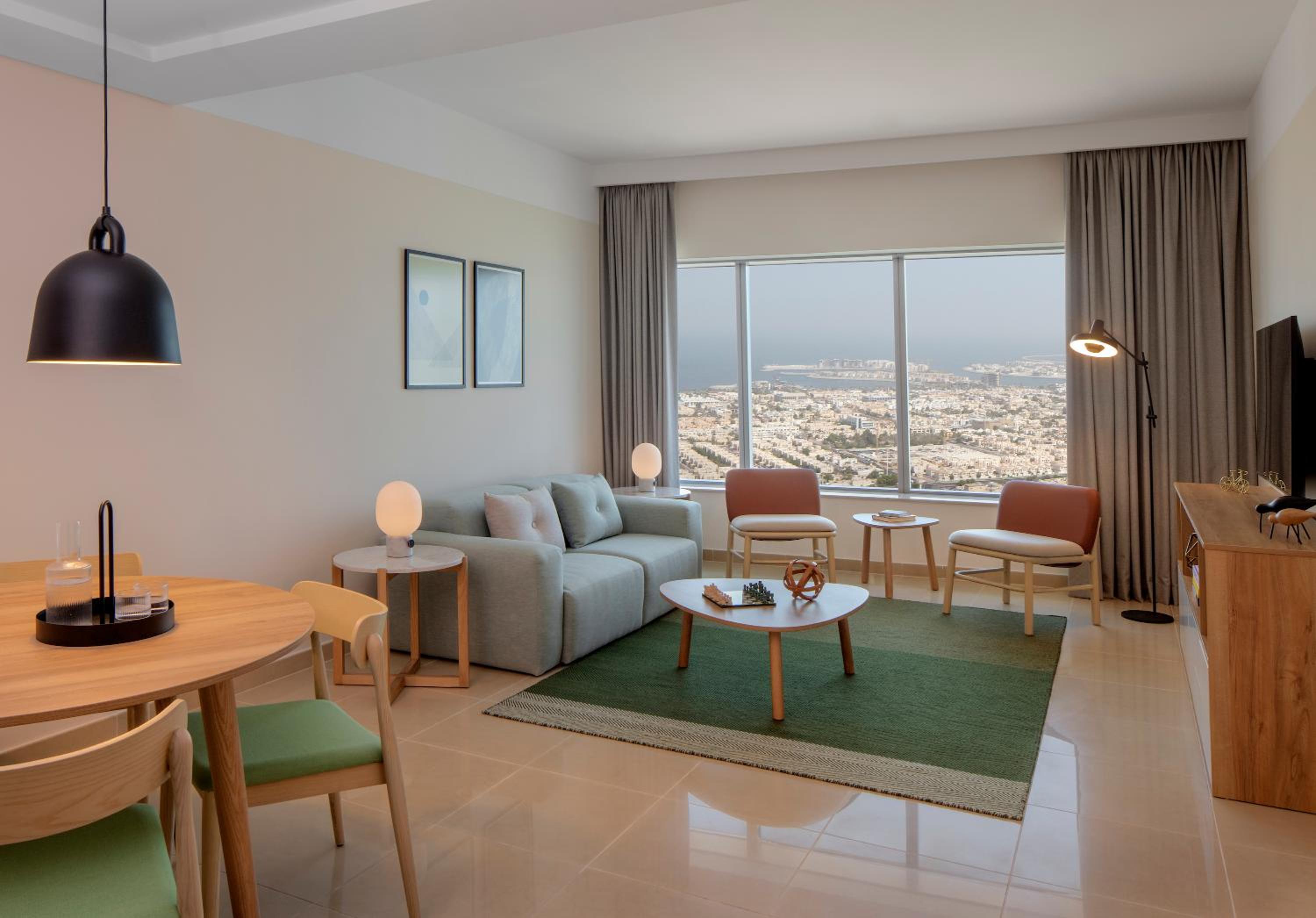 Two-Bedroom Suite with Sea View photo 3
