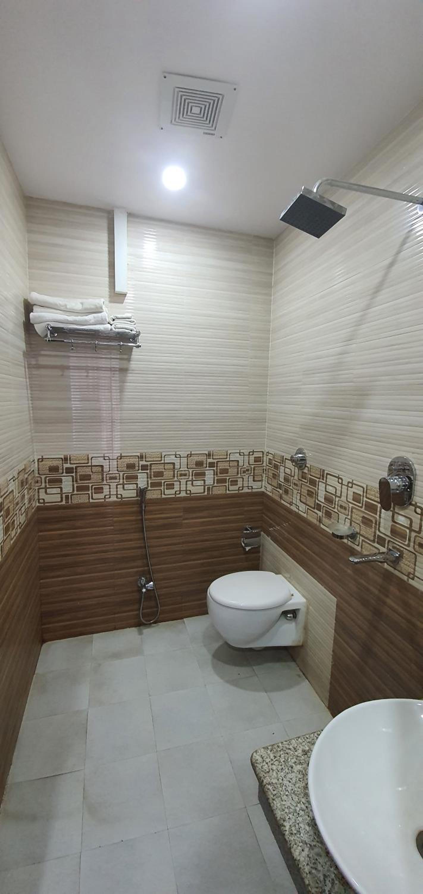 Deluxe Triple Room - Photo 2
