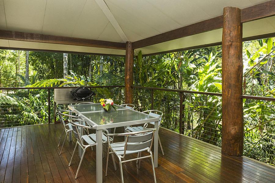 Three-Bedroom Villa - Treehouse photo 3