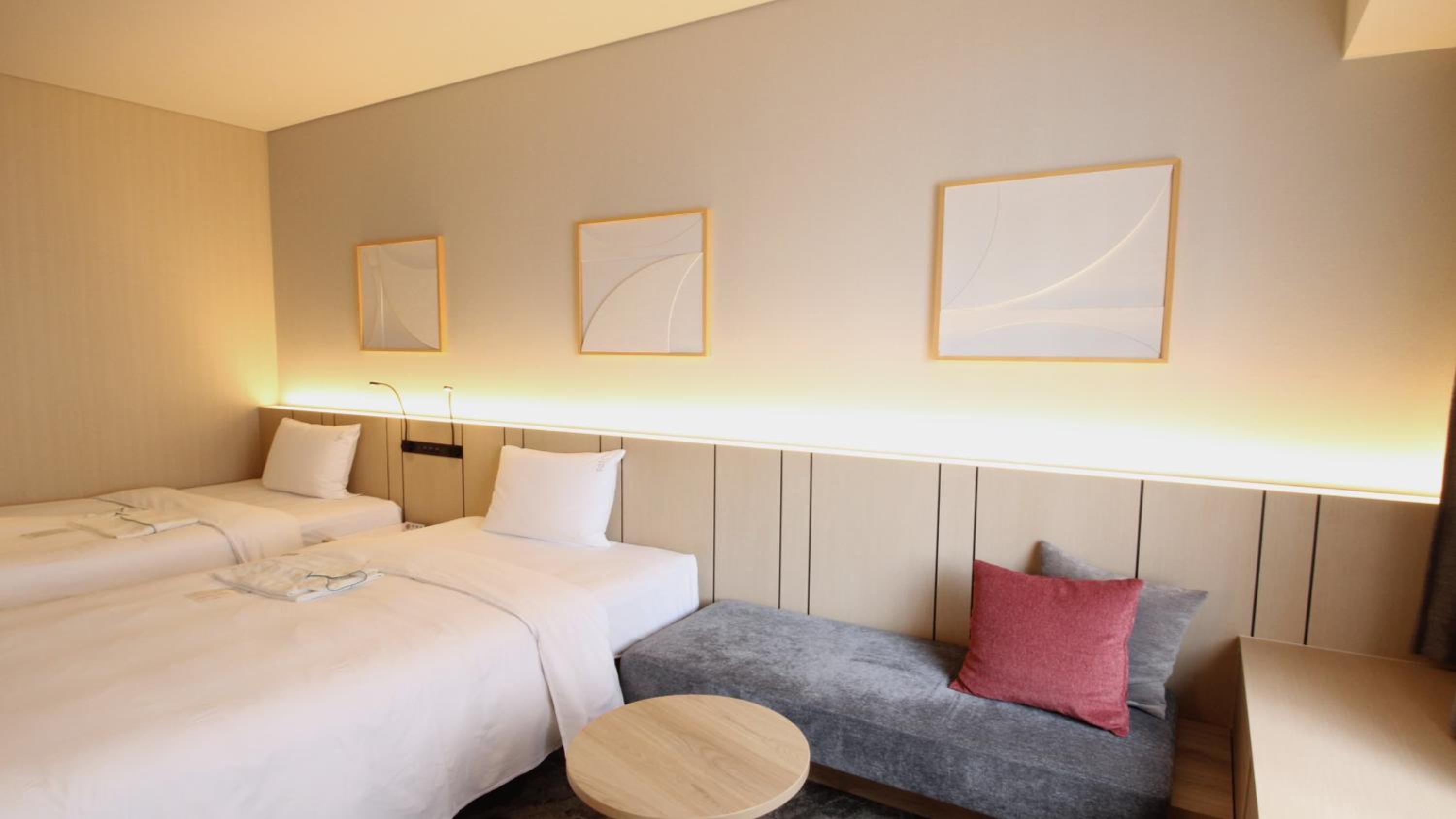 Premium Twin Room - Mid Floor/Non-Smoking - Photo 7