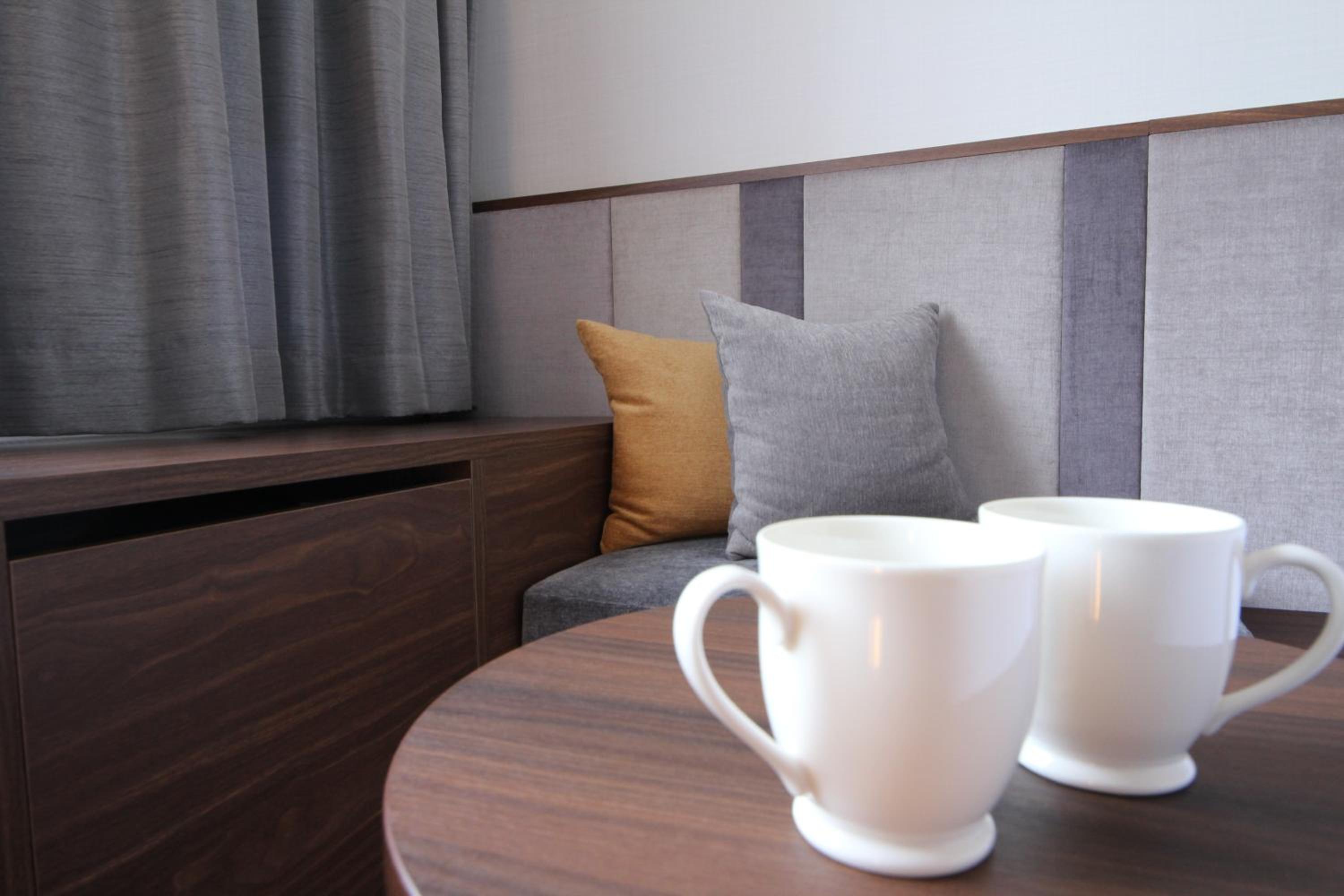 Standard King Room - High Floor/Non-Smoking - Photo 7